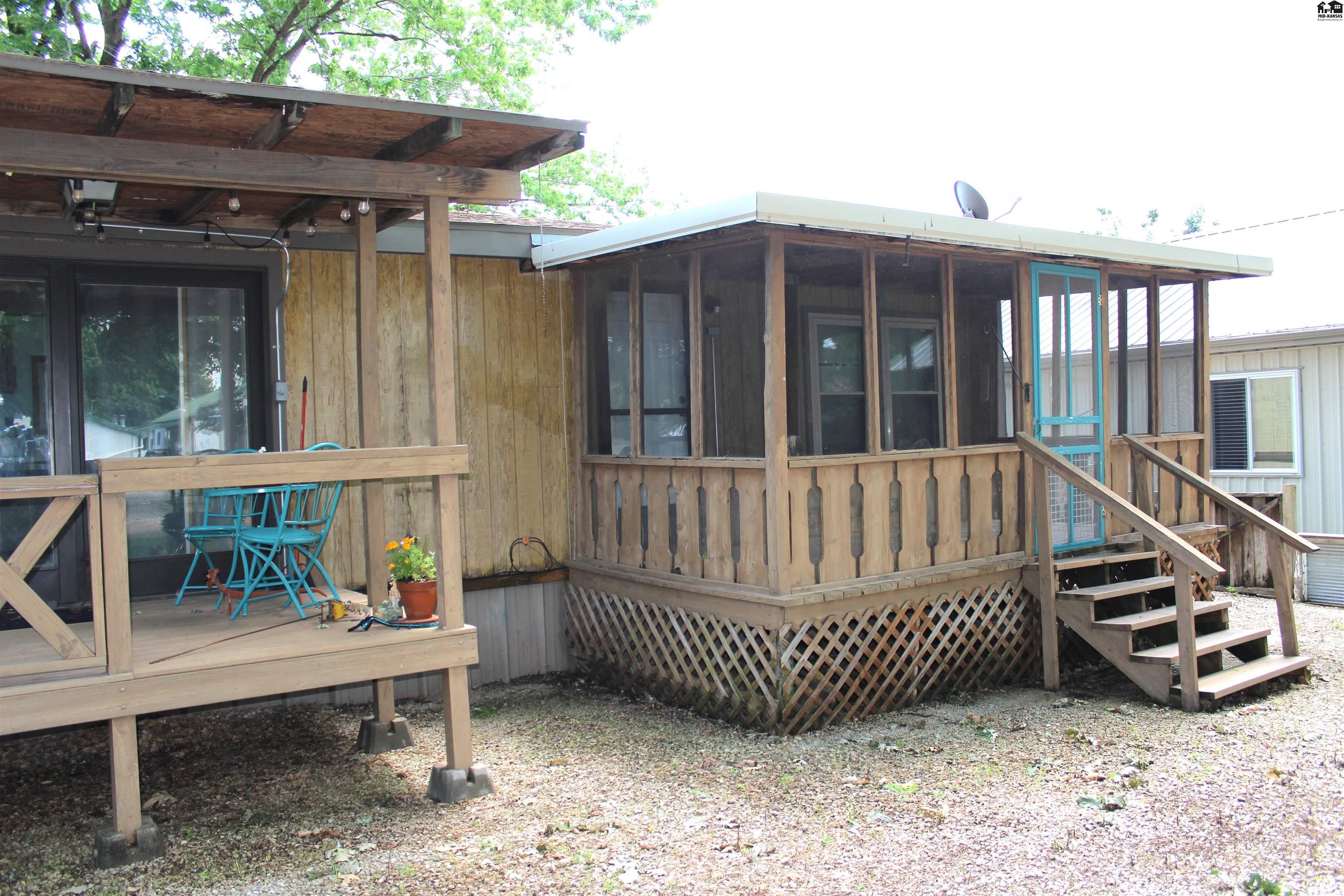 2154 Schlotthauer Drive Marion KS 66861