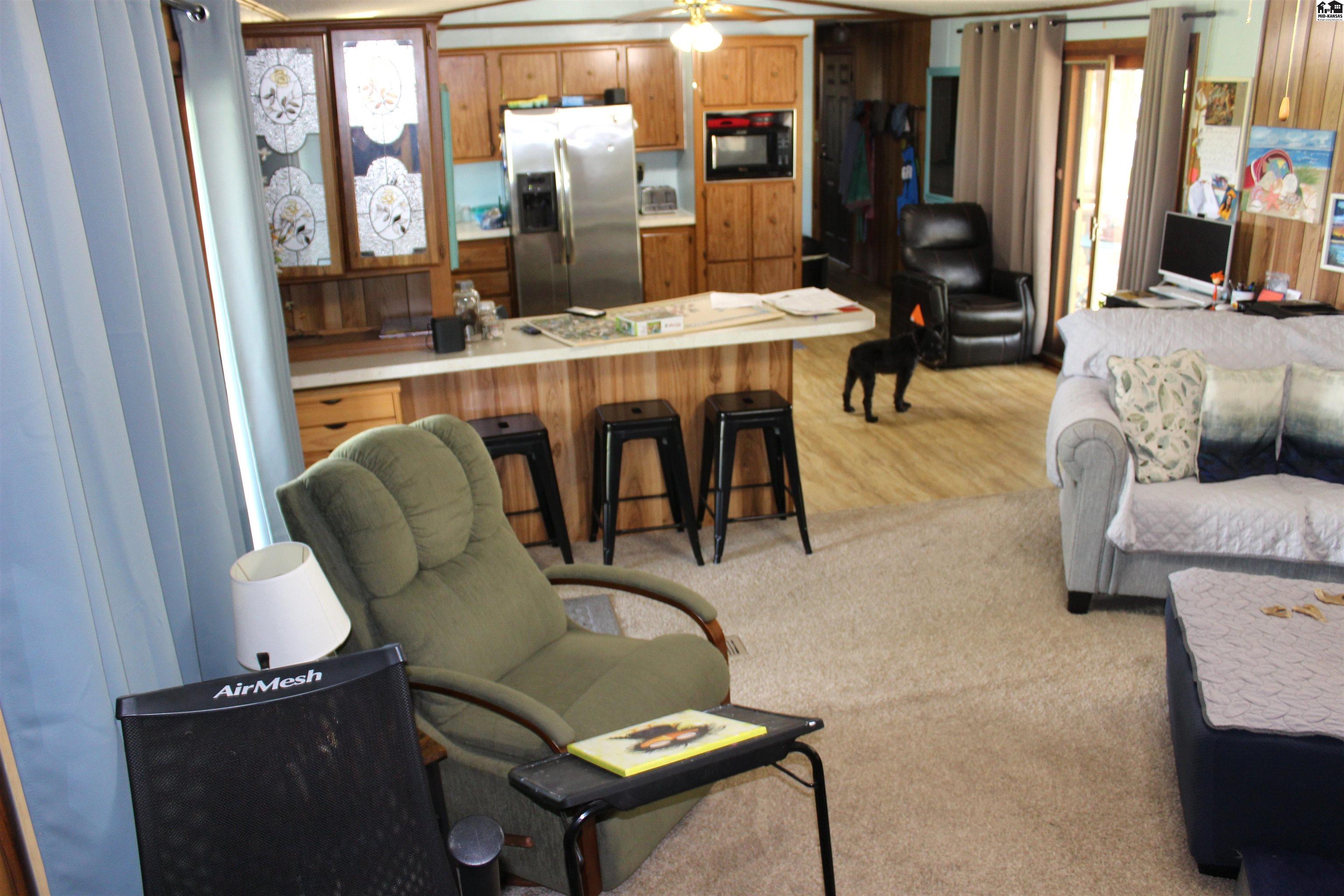 2154 Schlotthauer Drive Marion KS 66861