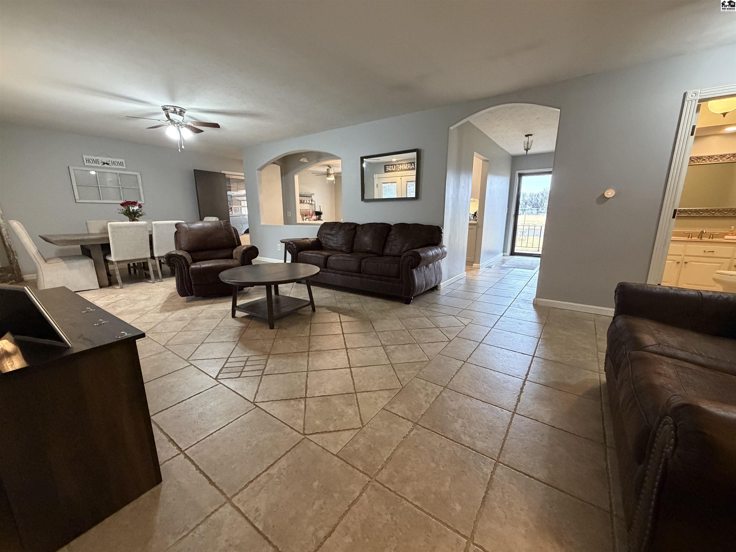 315 E Forest Avenue South Hutchinson KS 67505