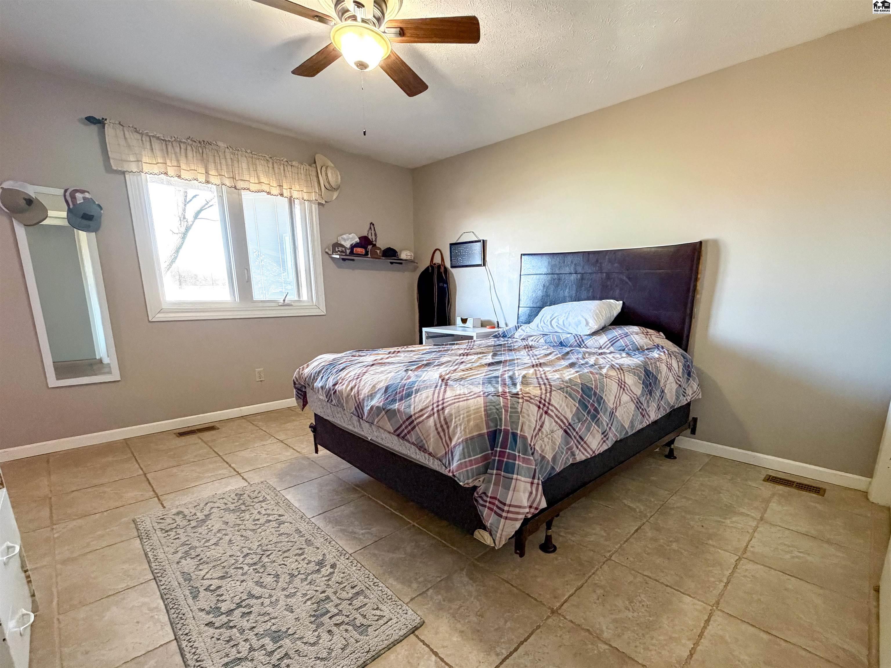 315 E Forest Avenue South Hutchinson KS 67505
