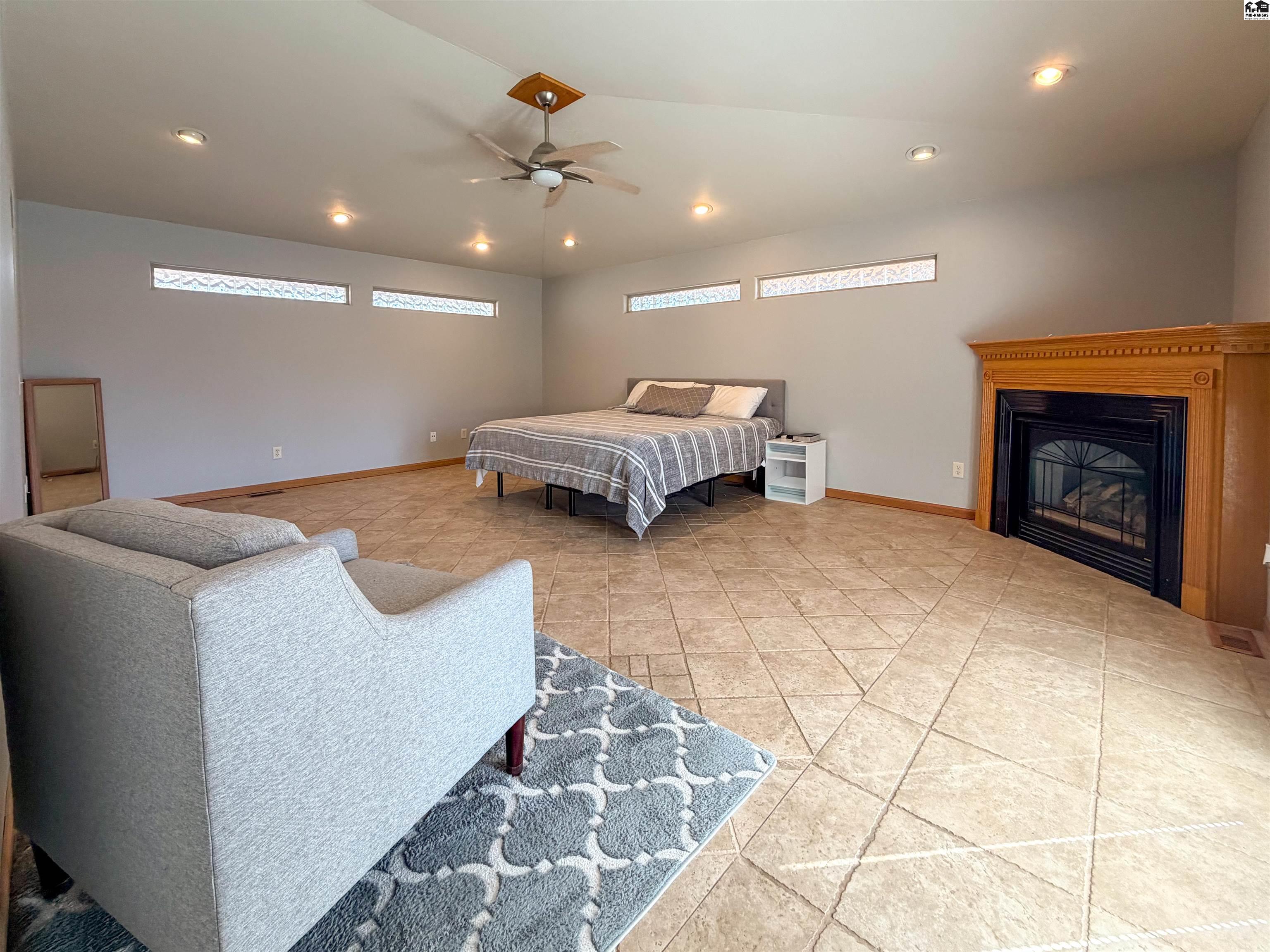 315 E Forest Avenue South Hutchinson KS 67505