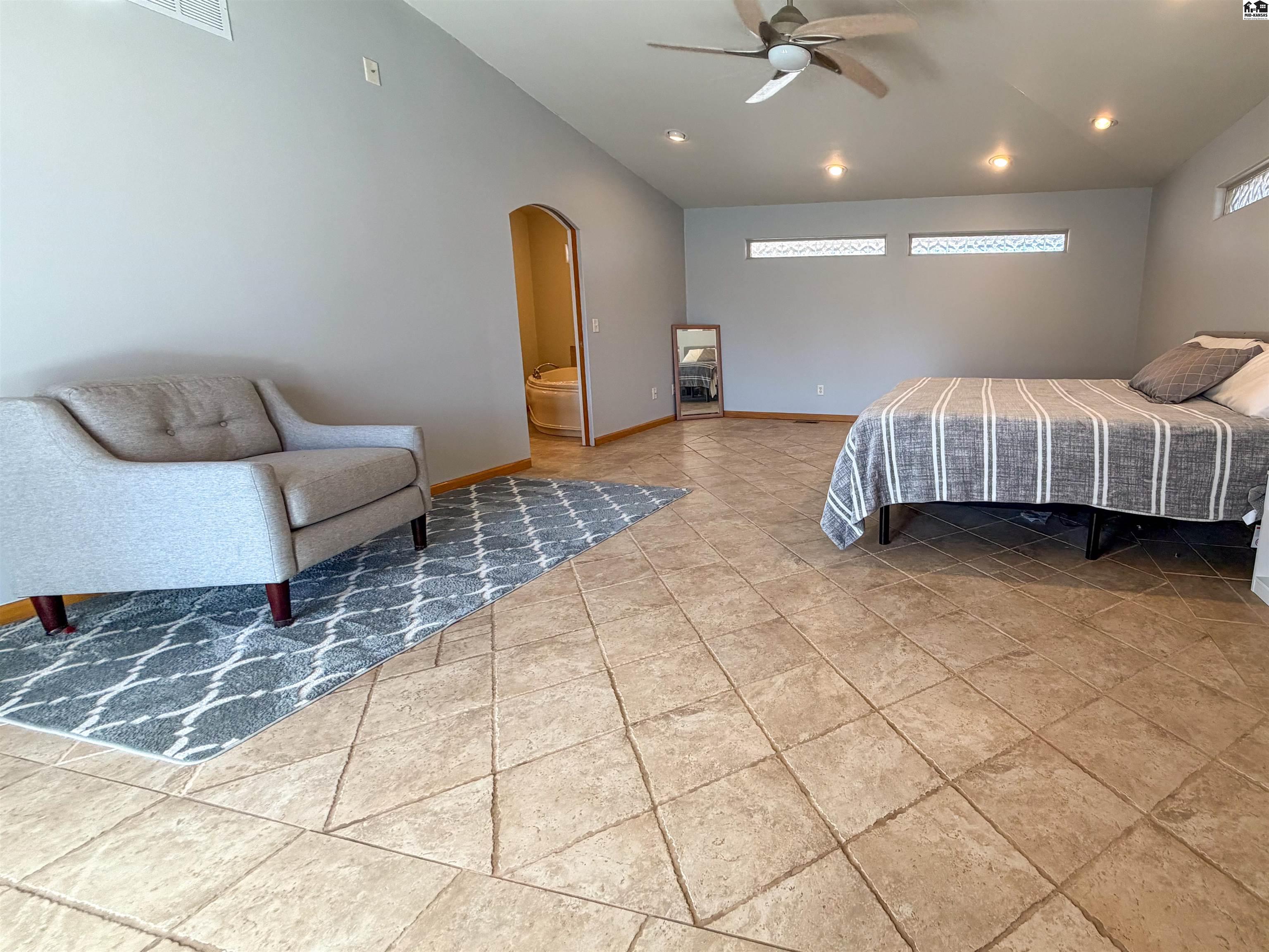 315 E Forest Avenue South Hutchinson KS 67505