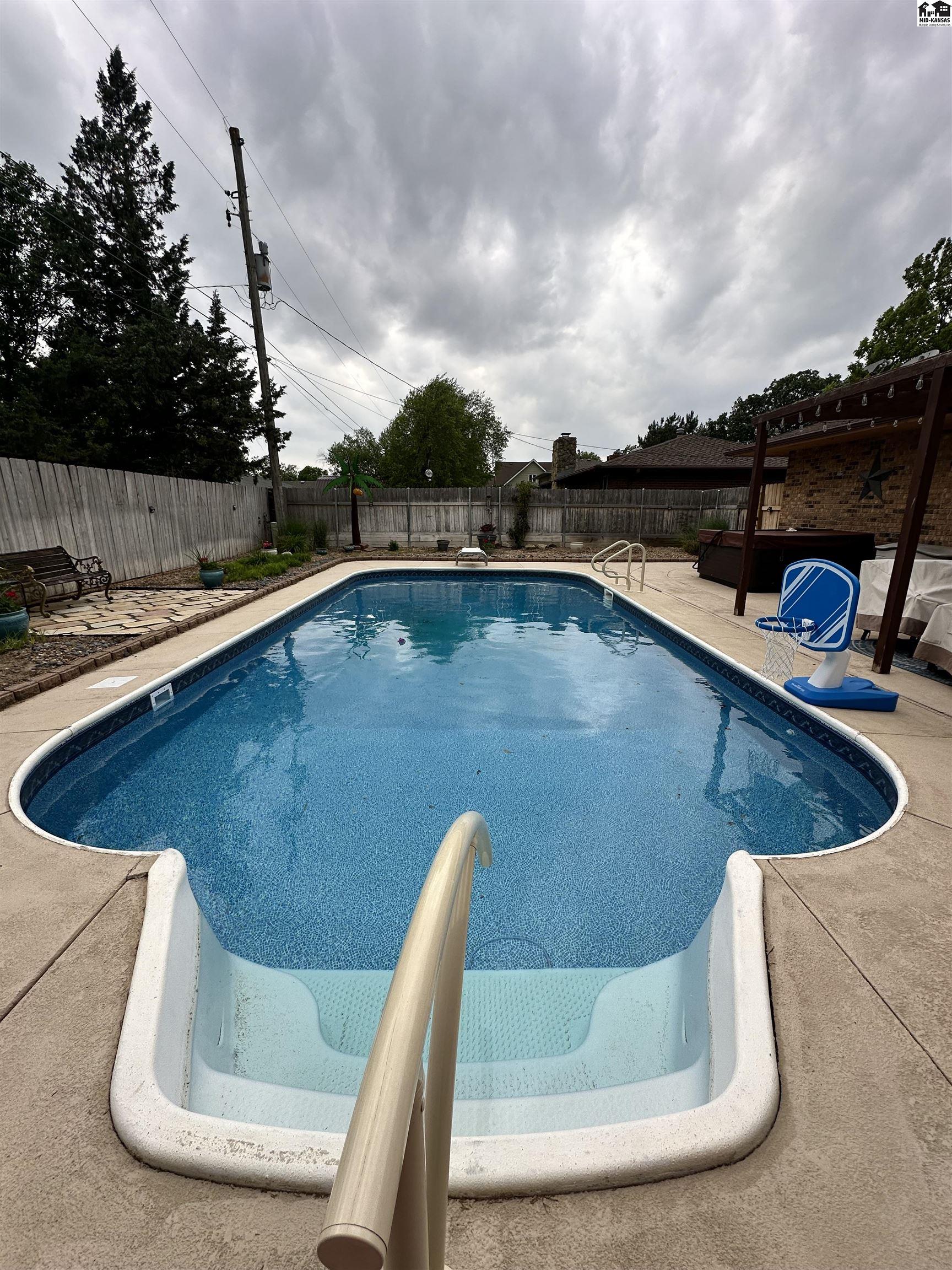 315 E Forest Avenue South Hutchinson KS 67505