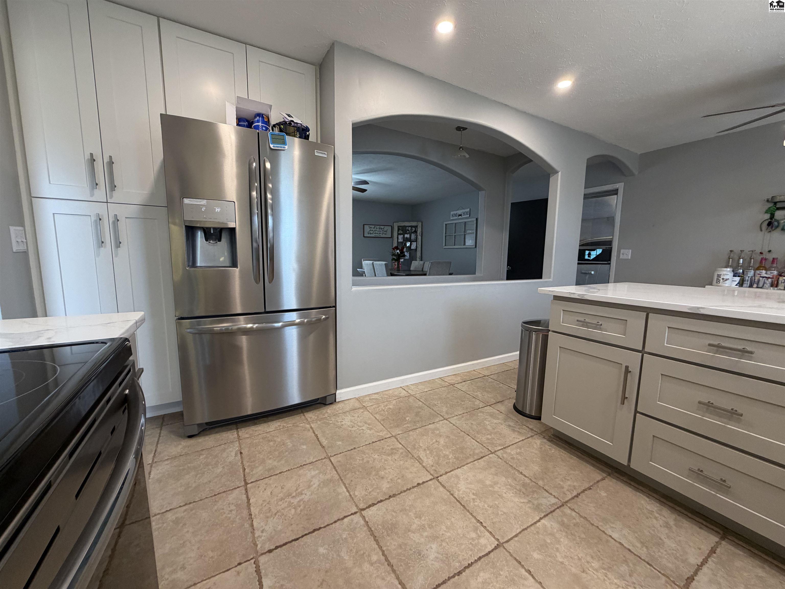 315 E Forest Avenue South Hutchinson KS 67505