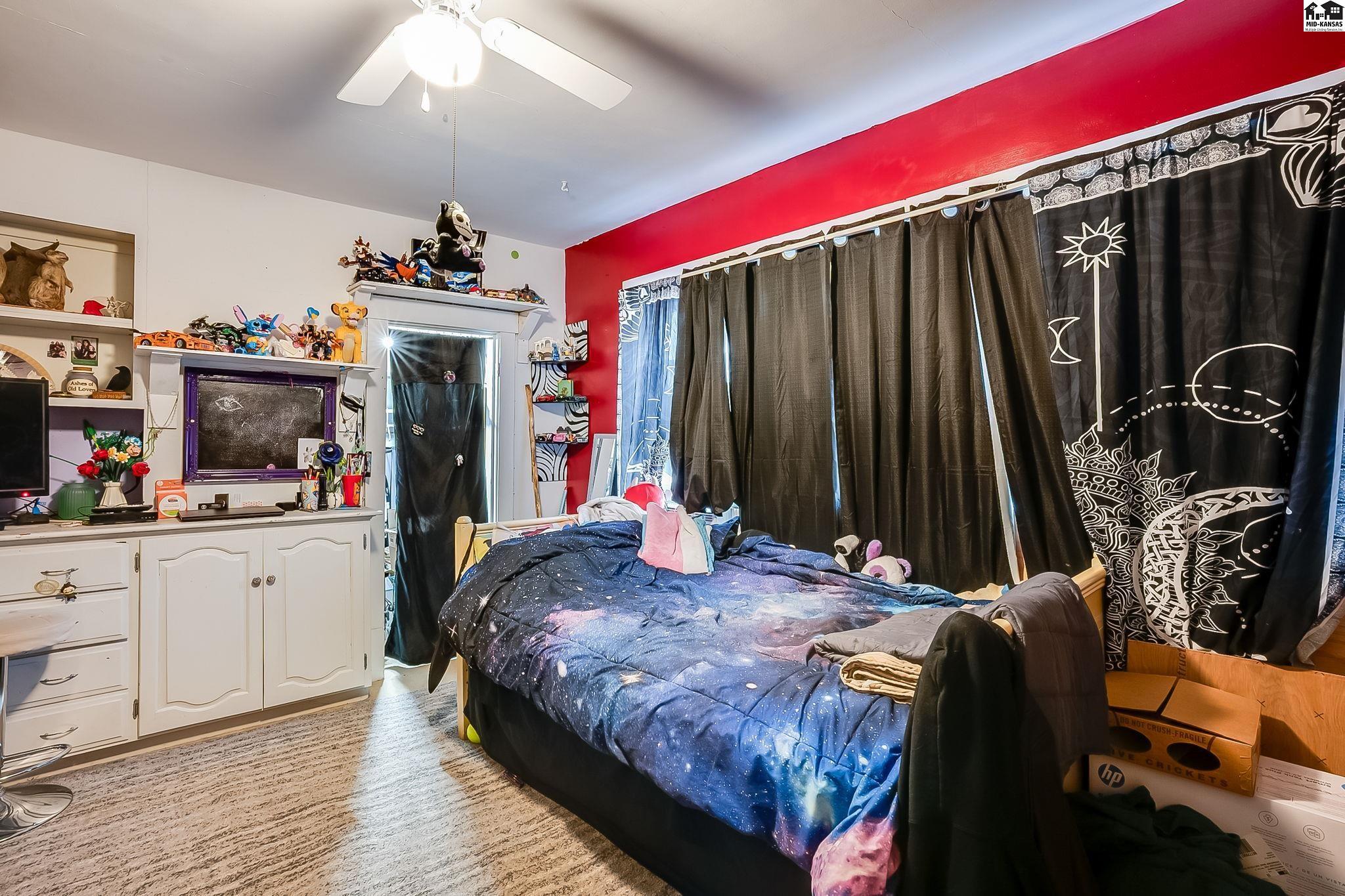 214 W 11th Avenue Hutchinson KS 67502