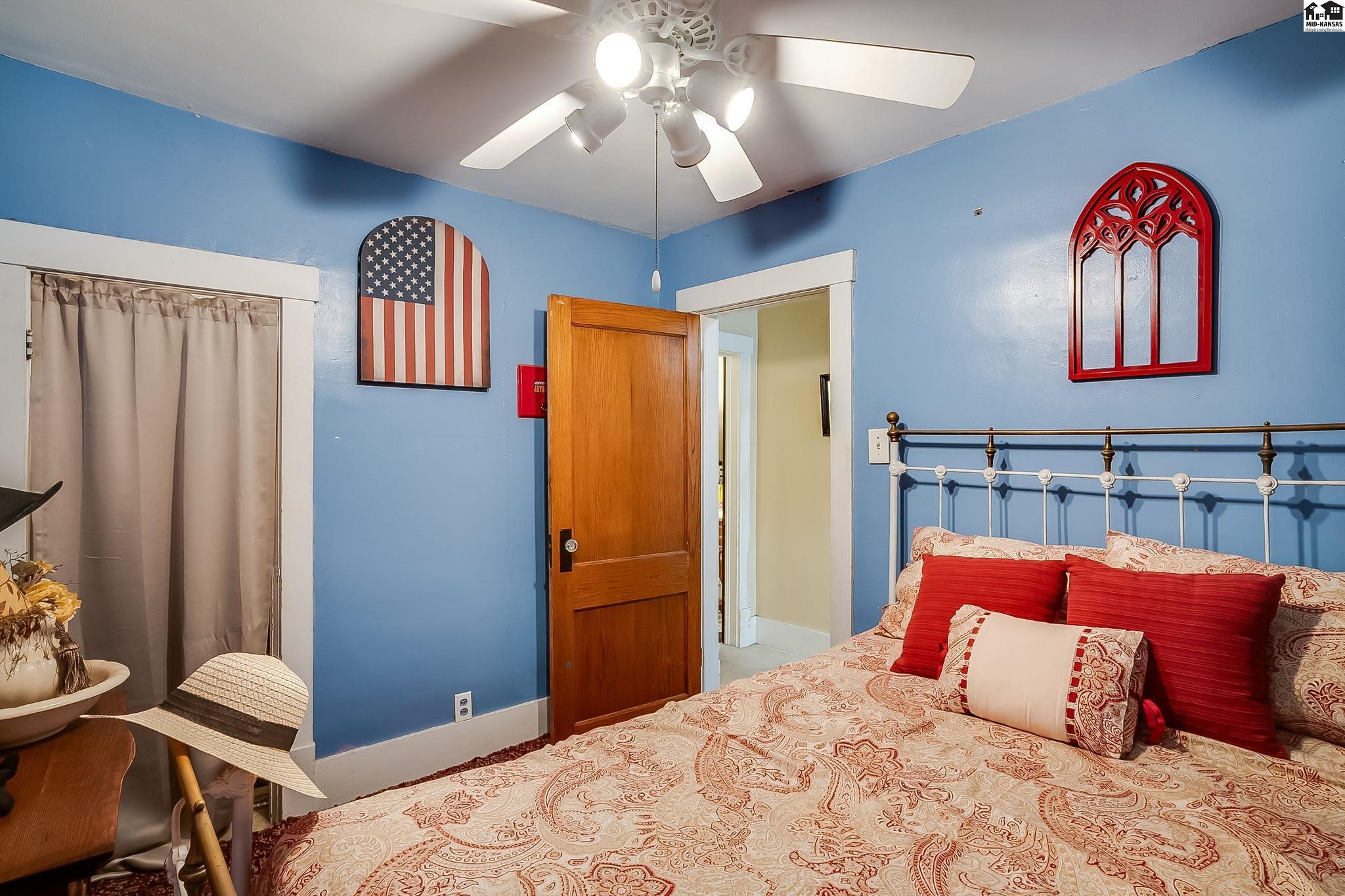 214 W 11th Avenue Hutchinson KS 67502