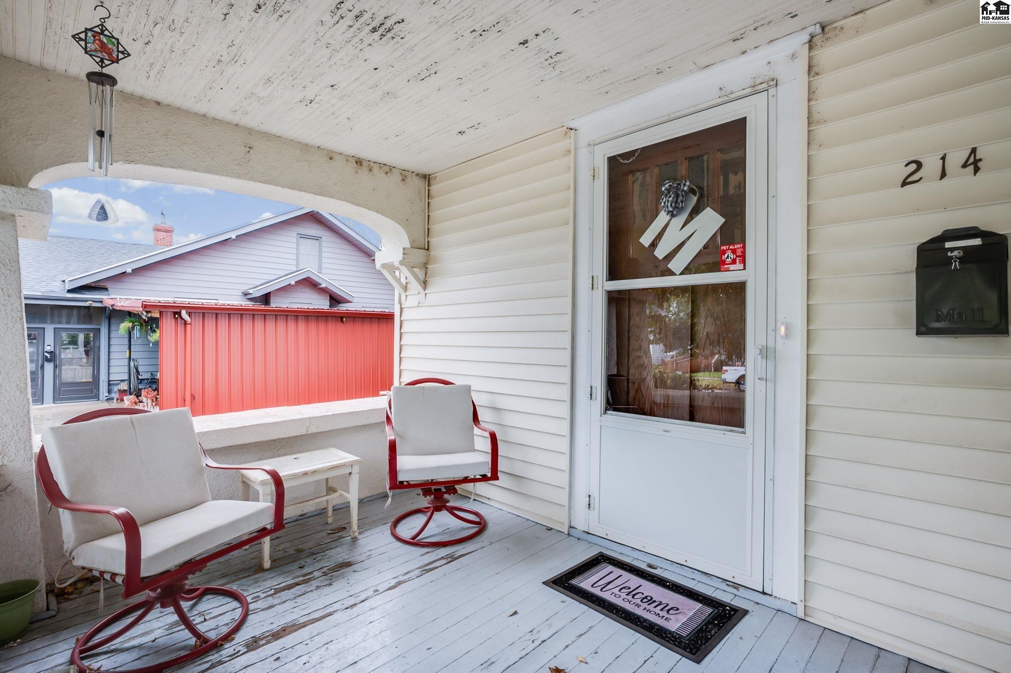 214 W 11th Avenue Hutchinson KS 67502