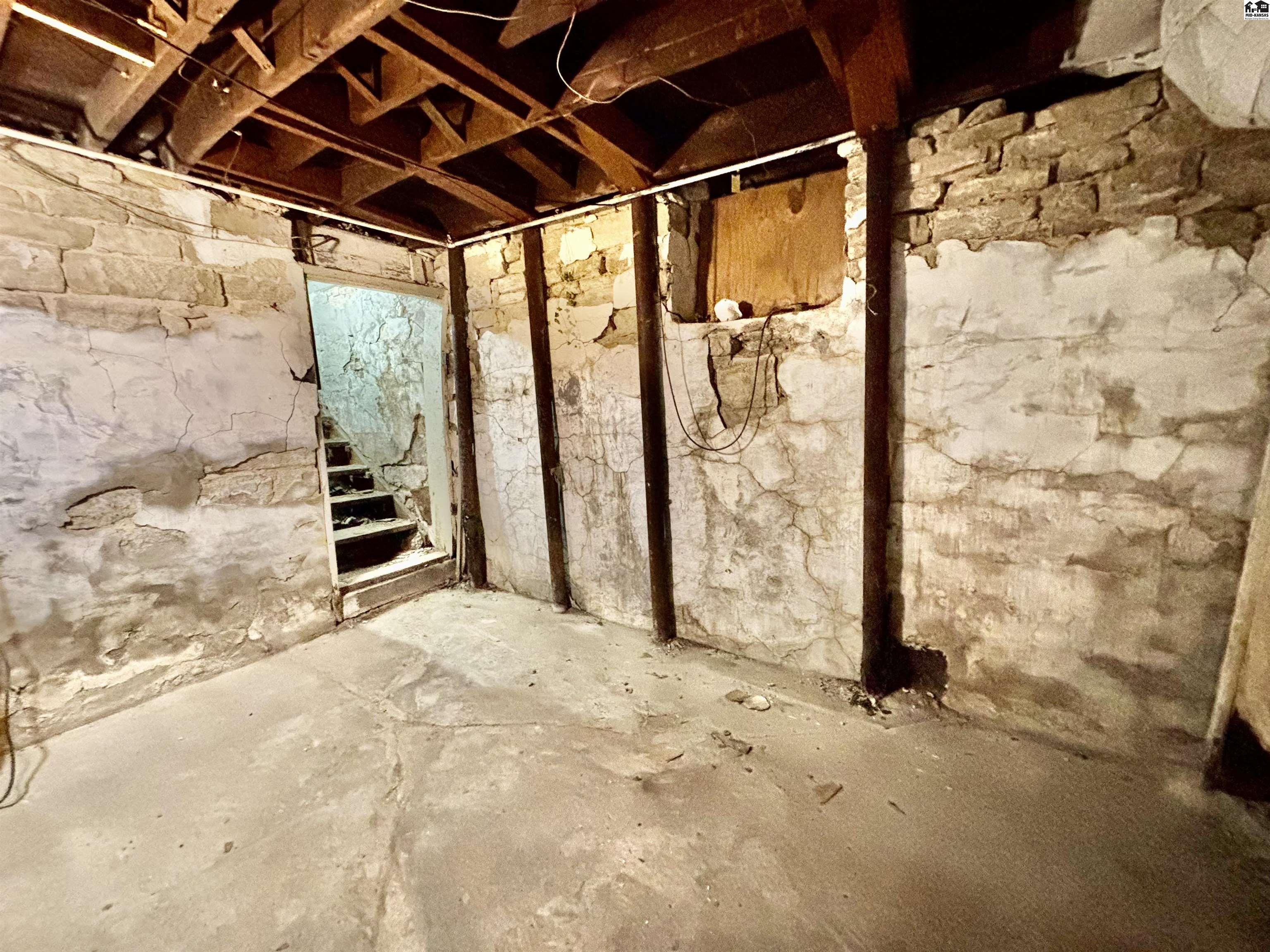 406 S Maple Street Mcpherson KS 67460