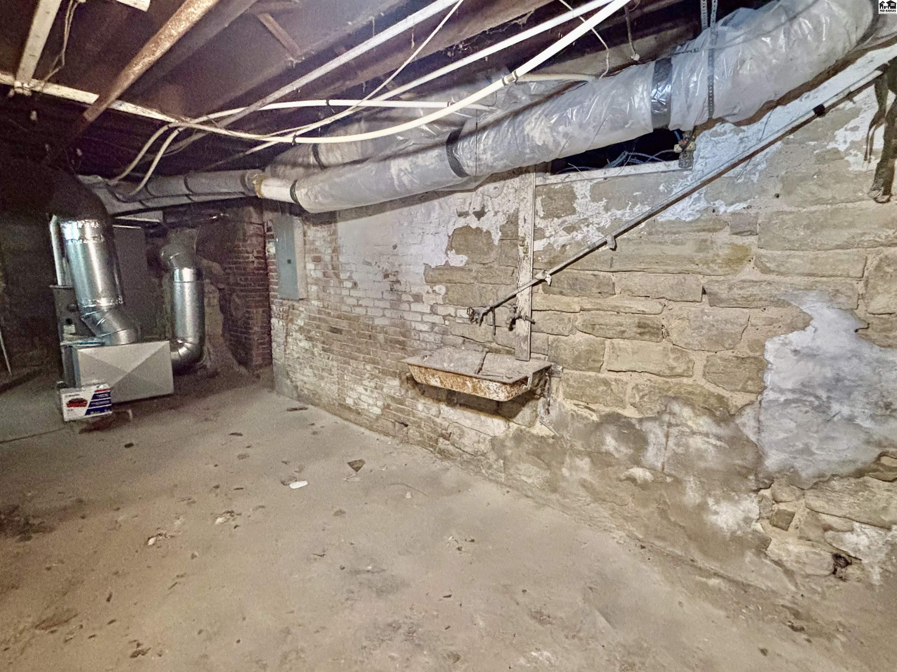 406 S Maple Street Mcpherson KS 67460