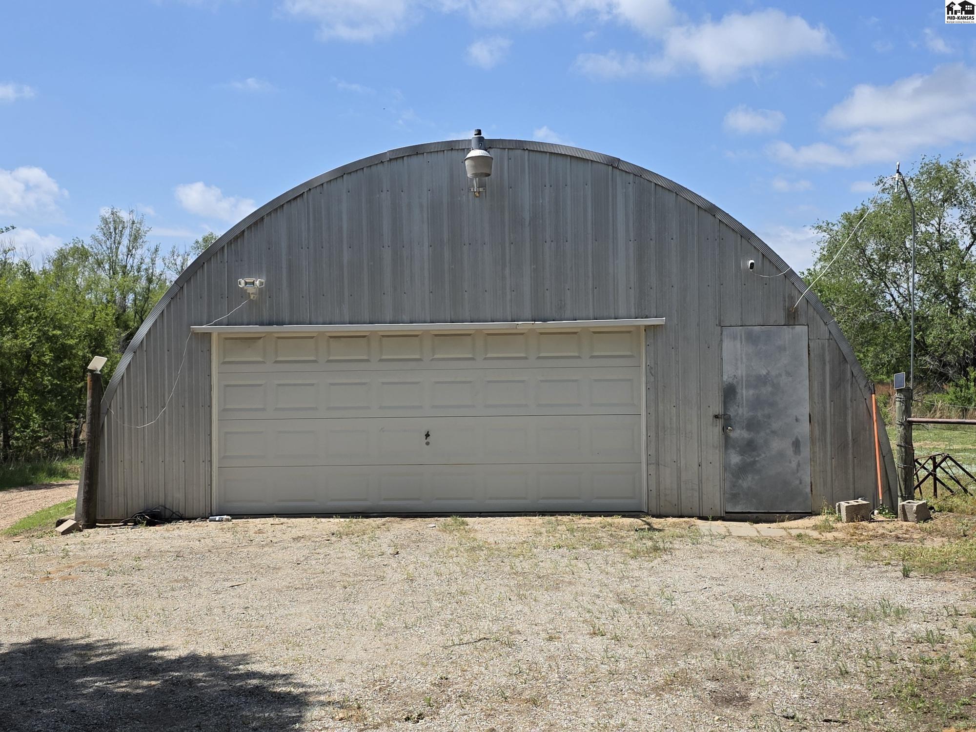 1215 N Mayfield Road Hutchinson KS 67502