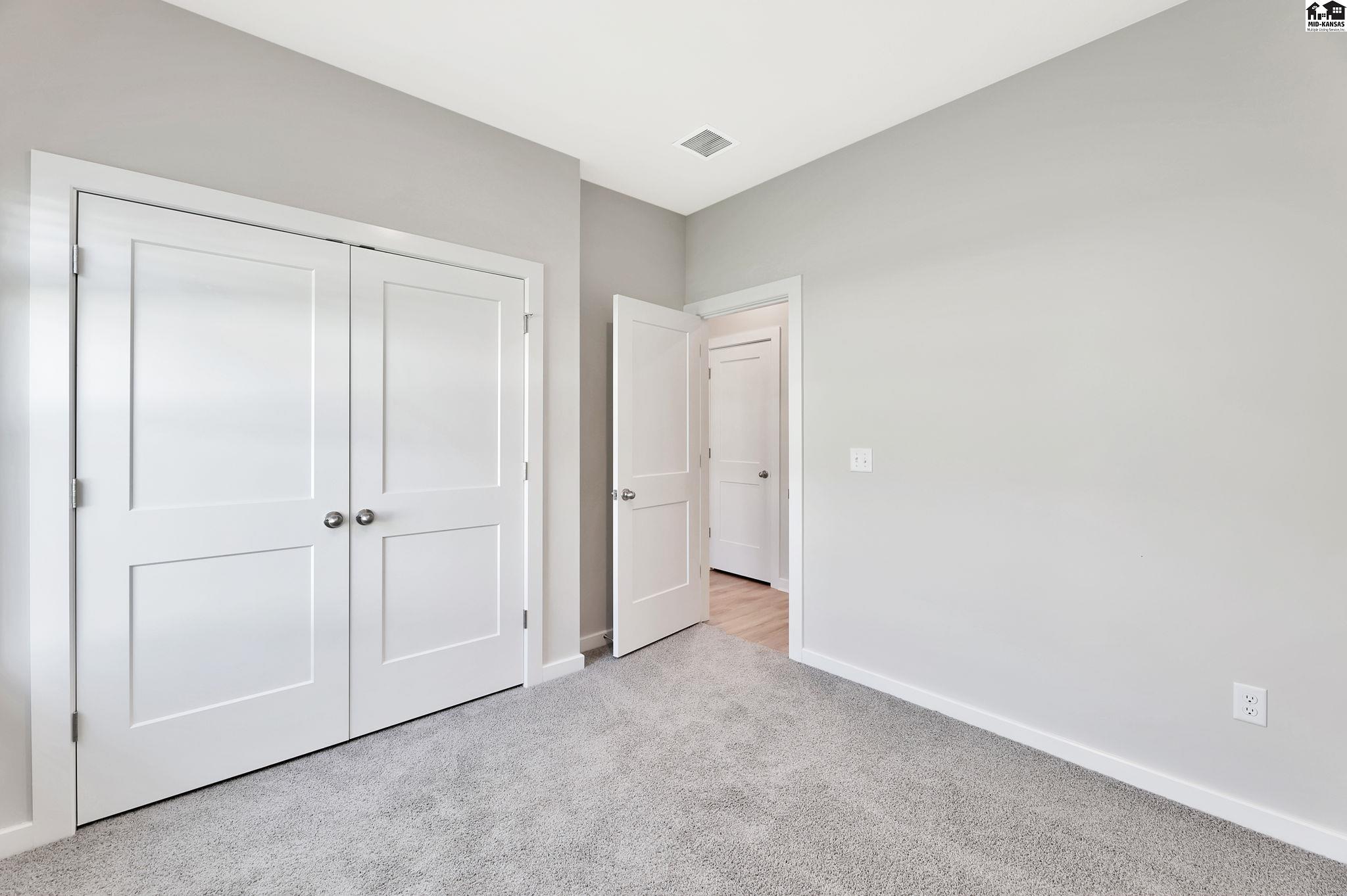 1002 Clubhouse Drive Mcpherson KS 67460