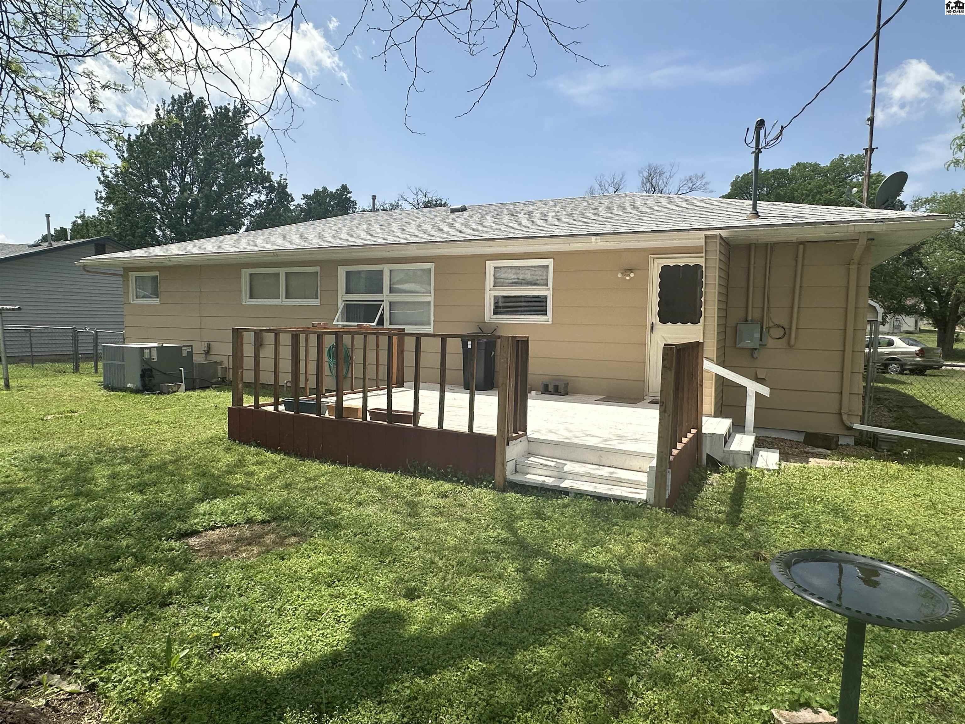 516 N Botkin Street Attica KS 67009