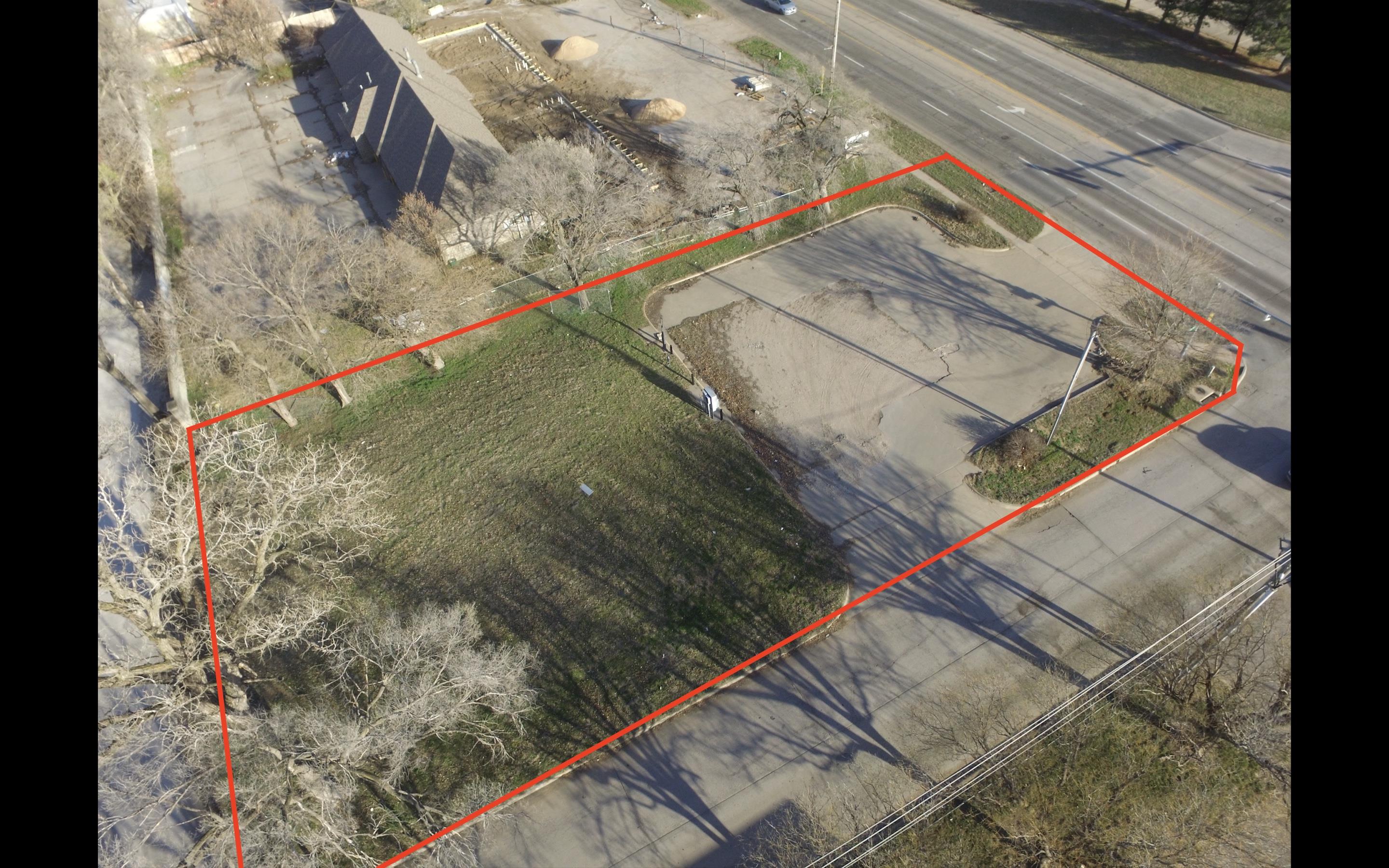 4774 W Maple Wichita KS 67209