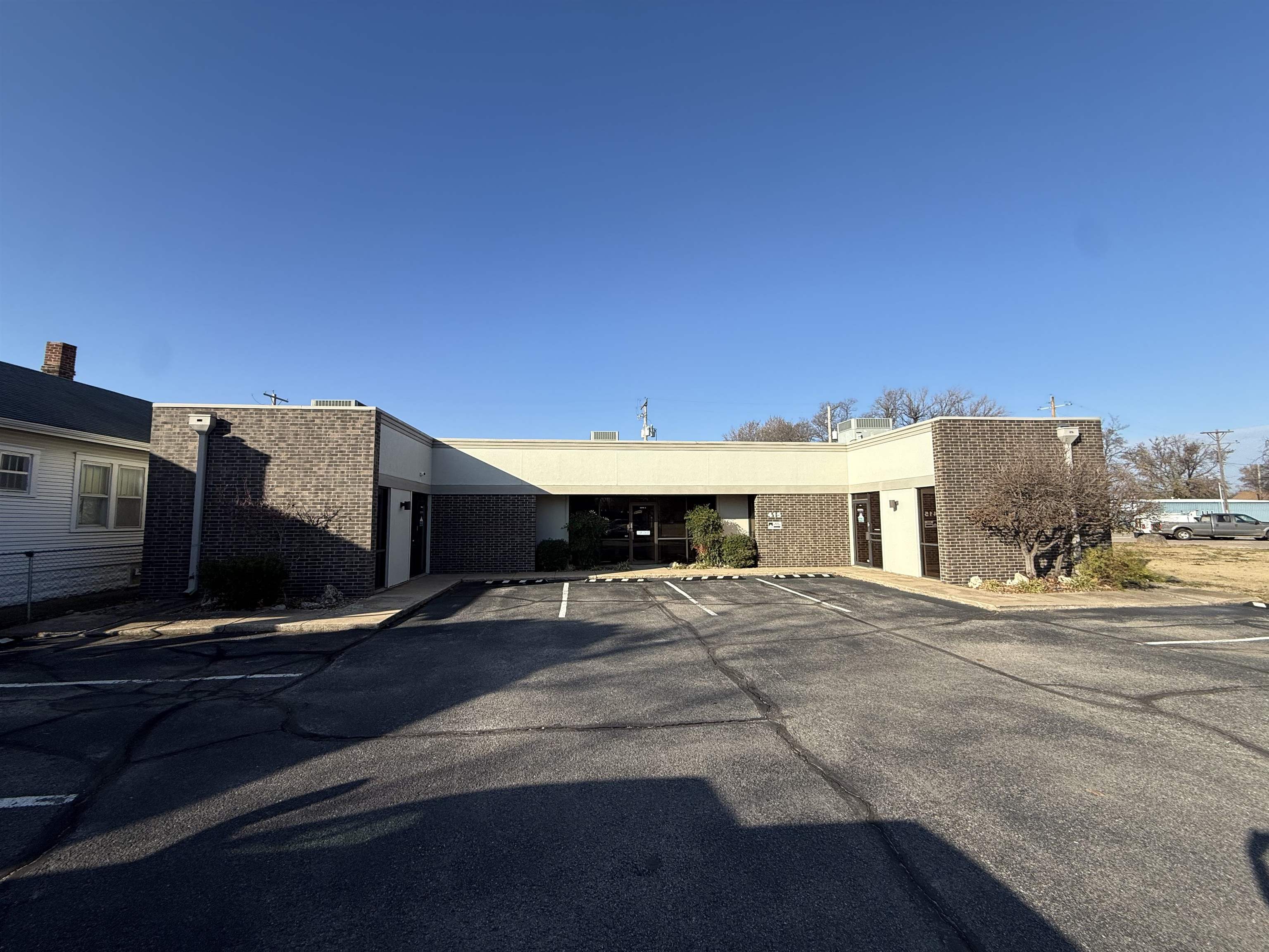 415 S Greenwood Wichita KS 67211