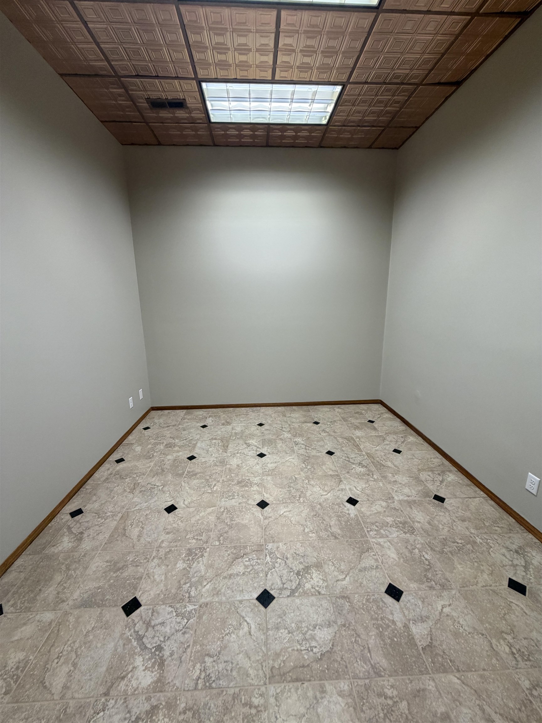 323 N Market Wichita KS 67202