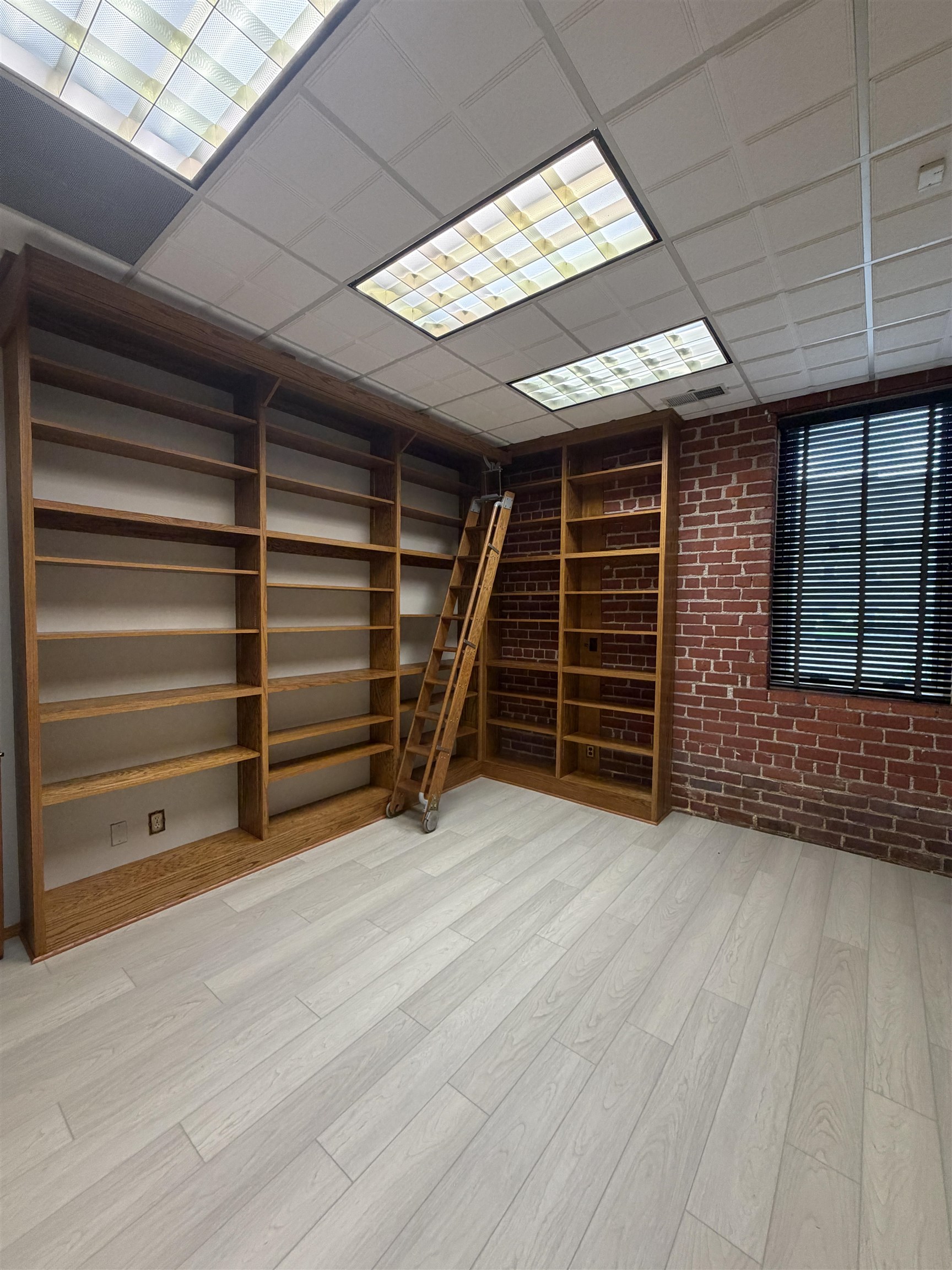323 N Market Wichita KS 67202