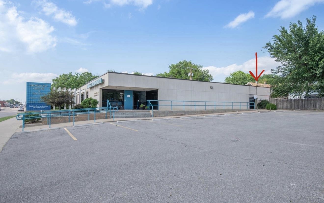 220 S Hillside Street Wichita KS 67211