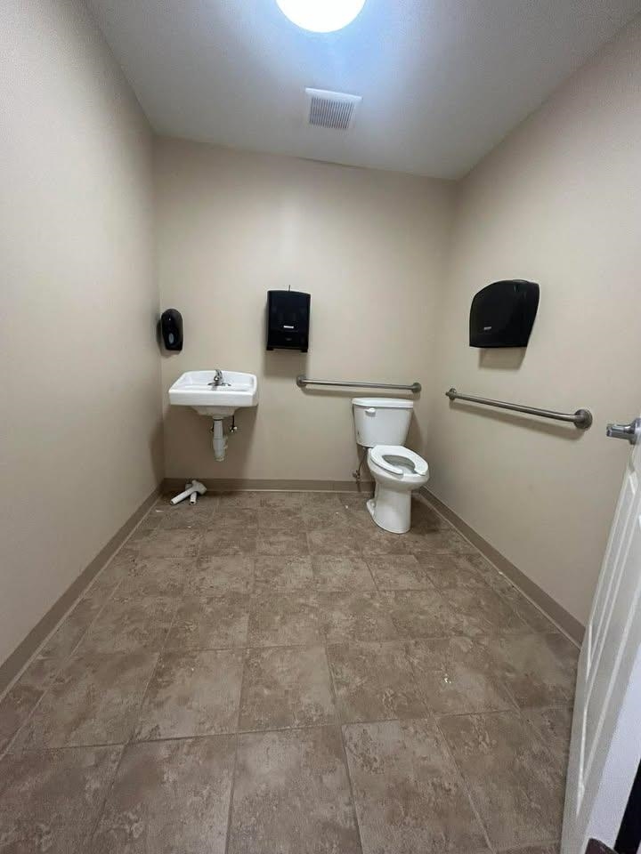 707 Main Street Winfield KS 67156