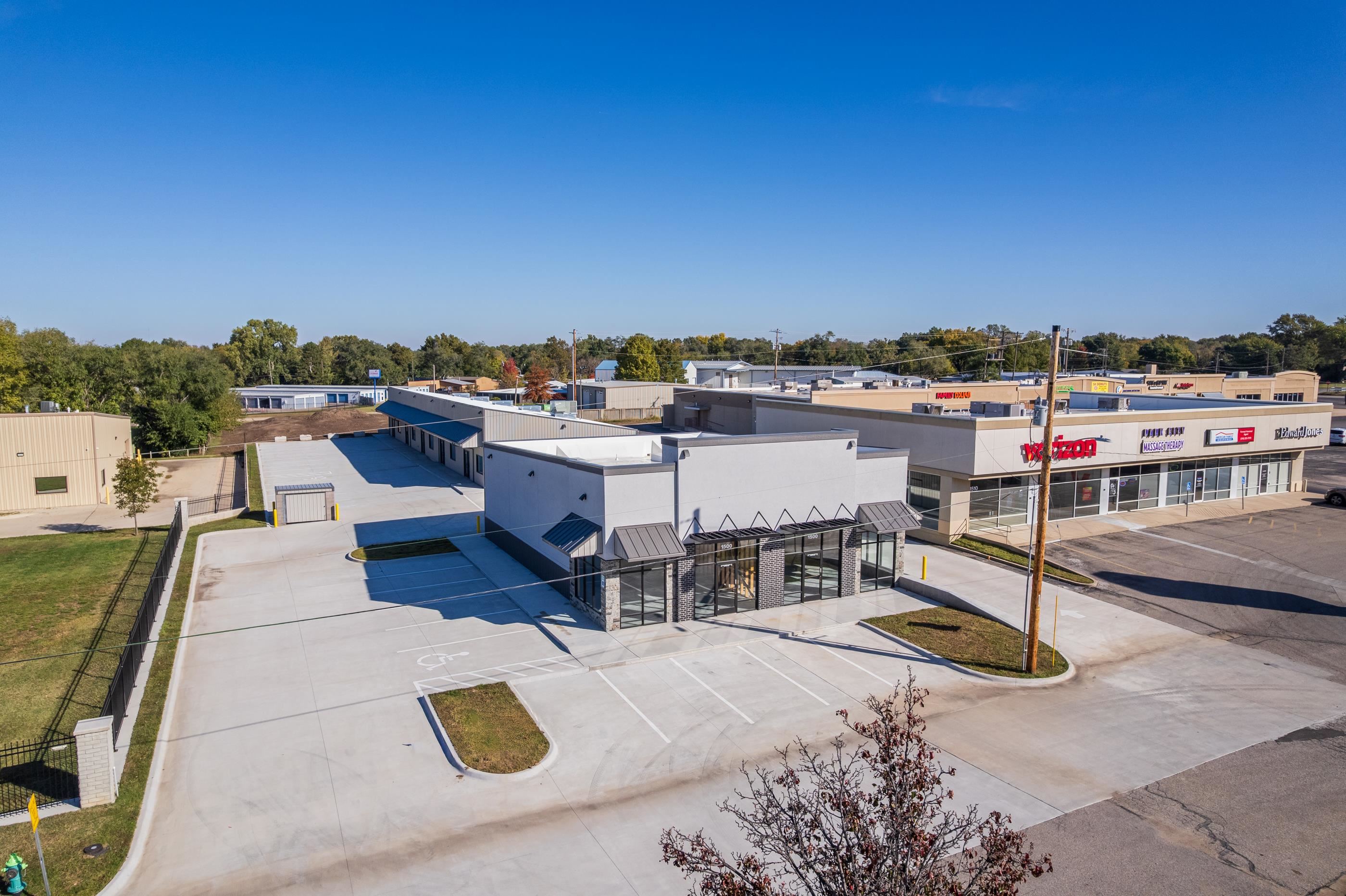 1504 E 61st Street N Park City KS 67219