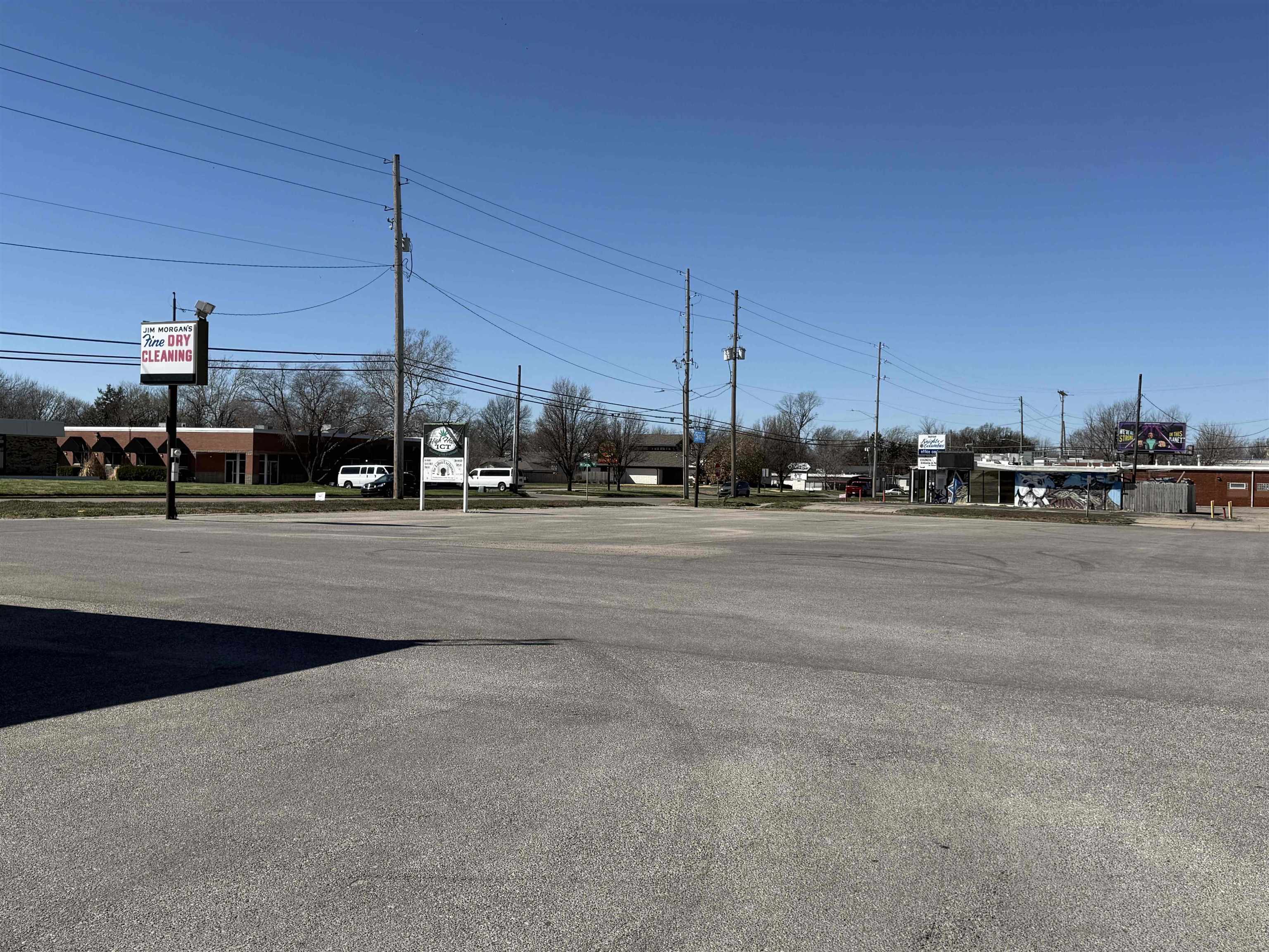3086 W 13th Street N Wichita KS 67203-0000