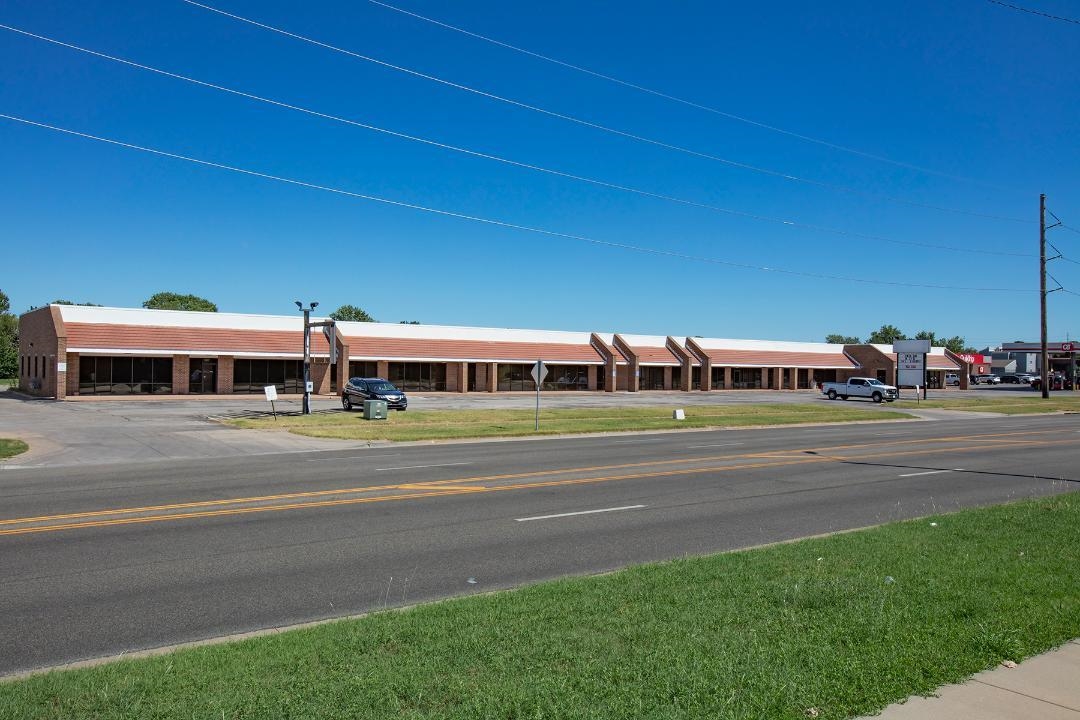 2040 S Rock Road Wichita KS 67207
