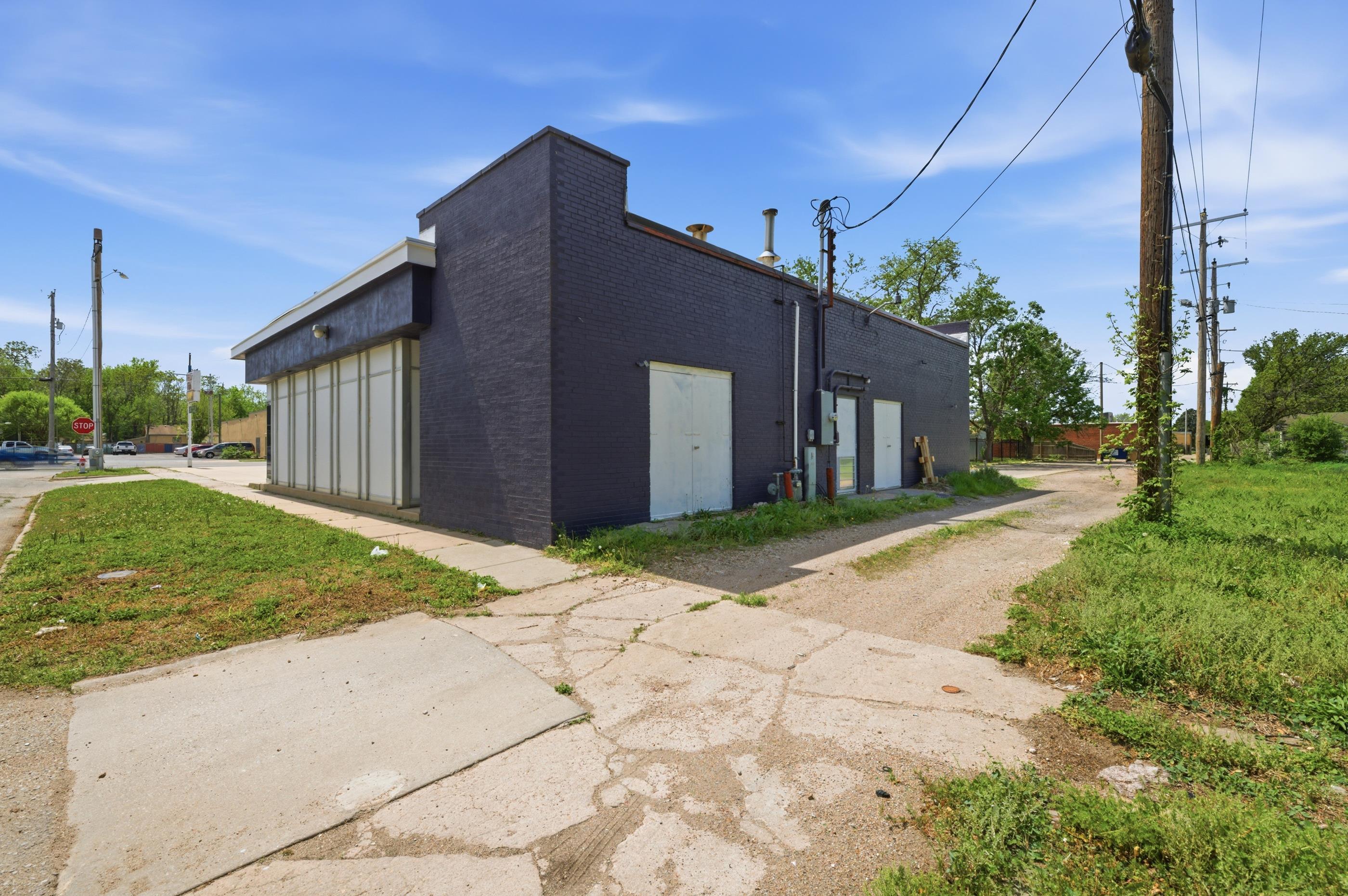 2630 E Central Avenue Wichita KS 67214