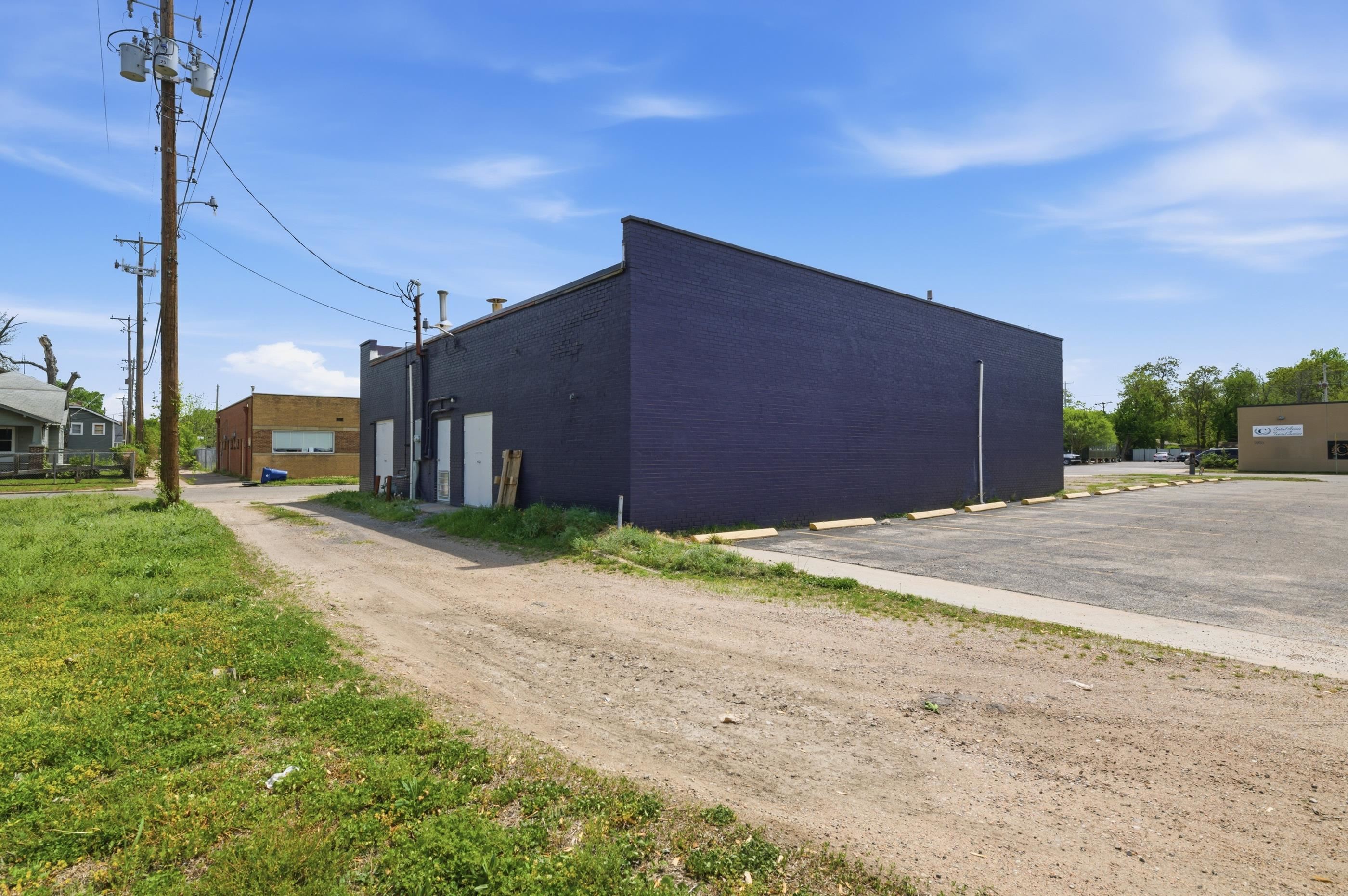 2630 E Central Avenue Wichita KS 67214