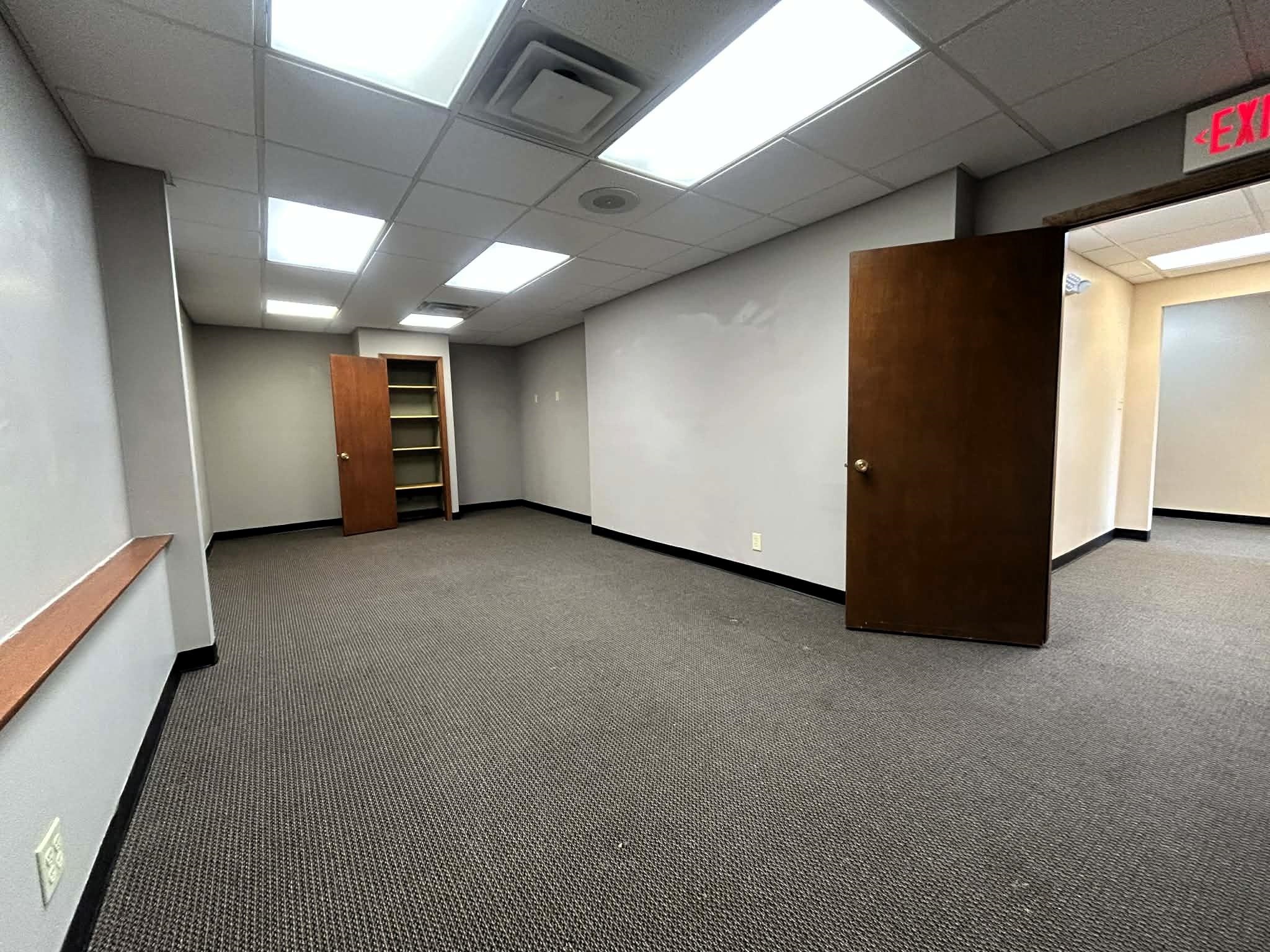 222 E 9th Avenue Winfield KS 67156