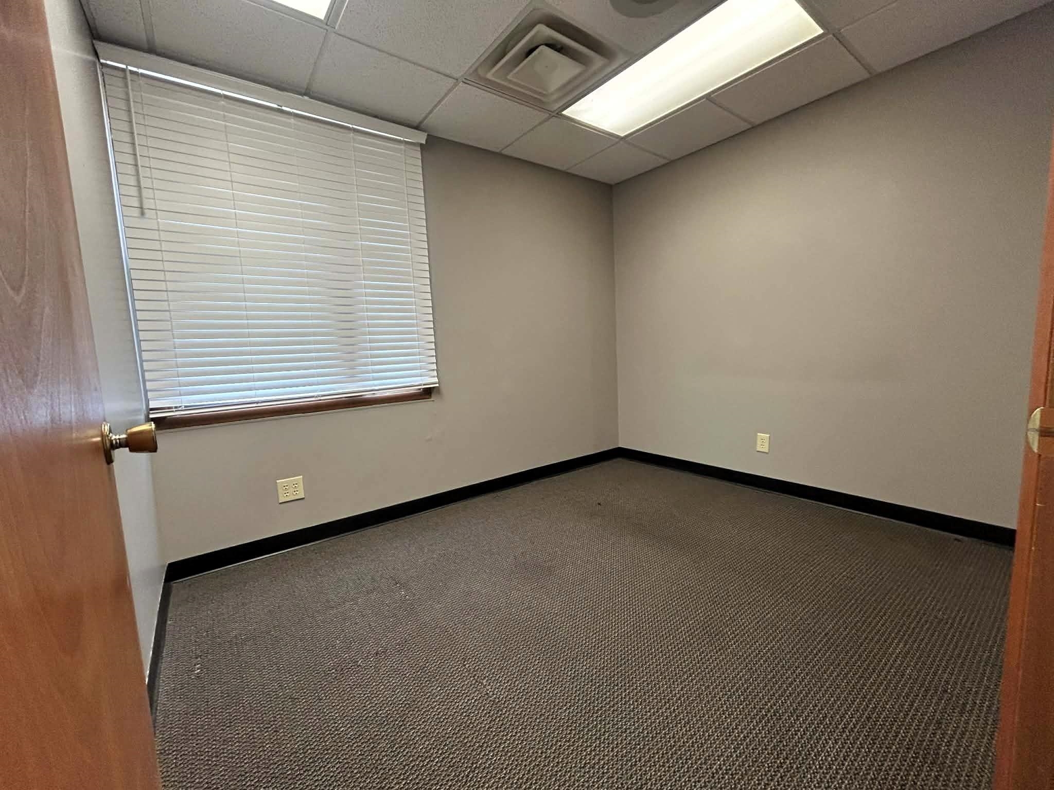 222 E 9th Avenue Winfield KS 67156
