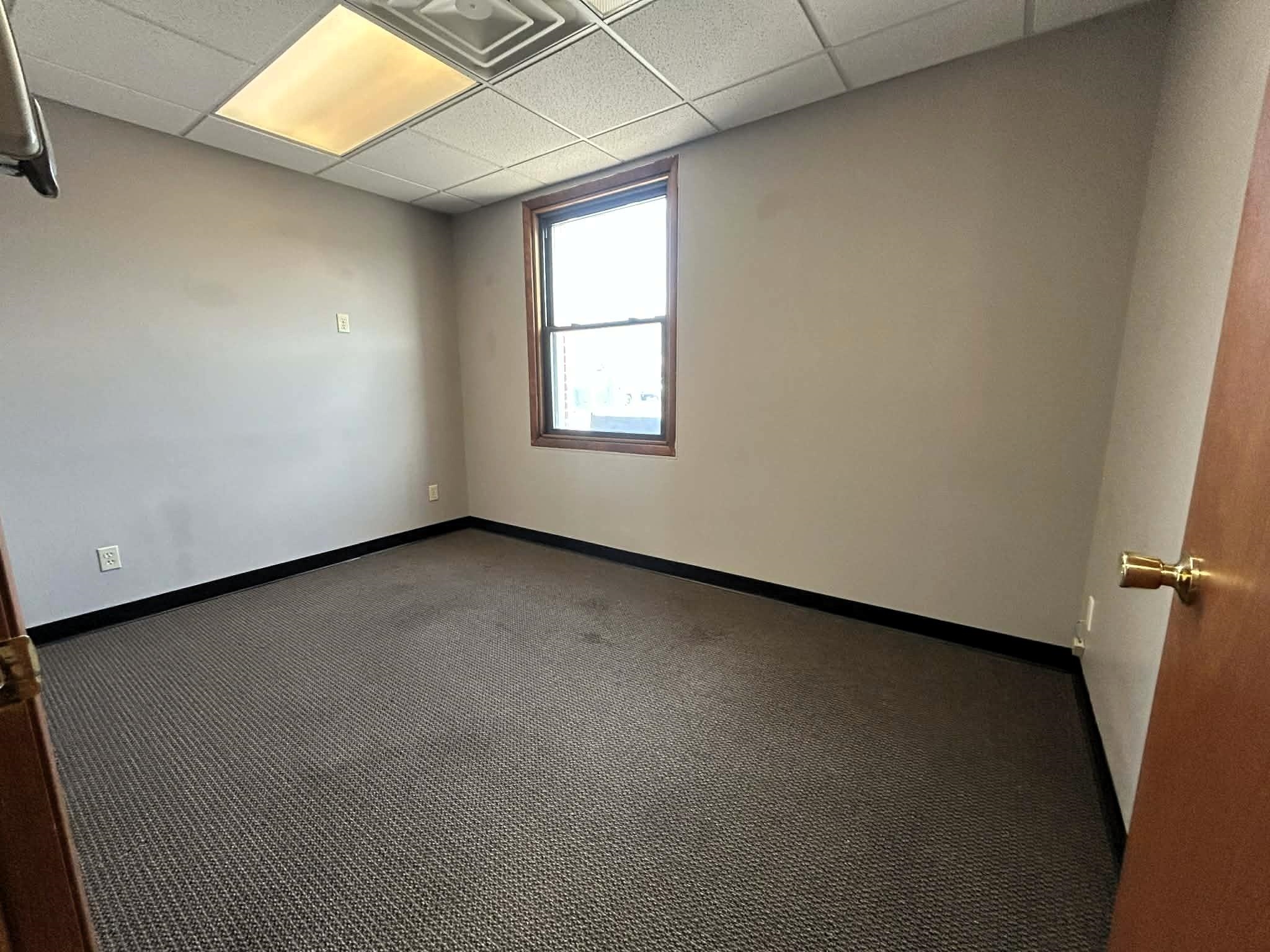222 E 9th Avenue Winfield KS 67156