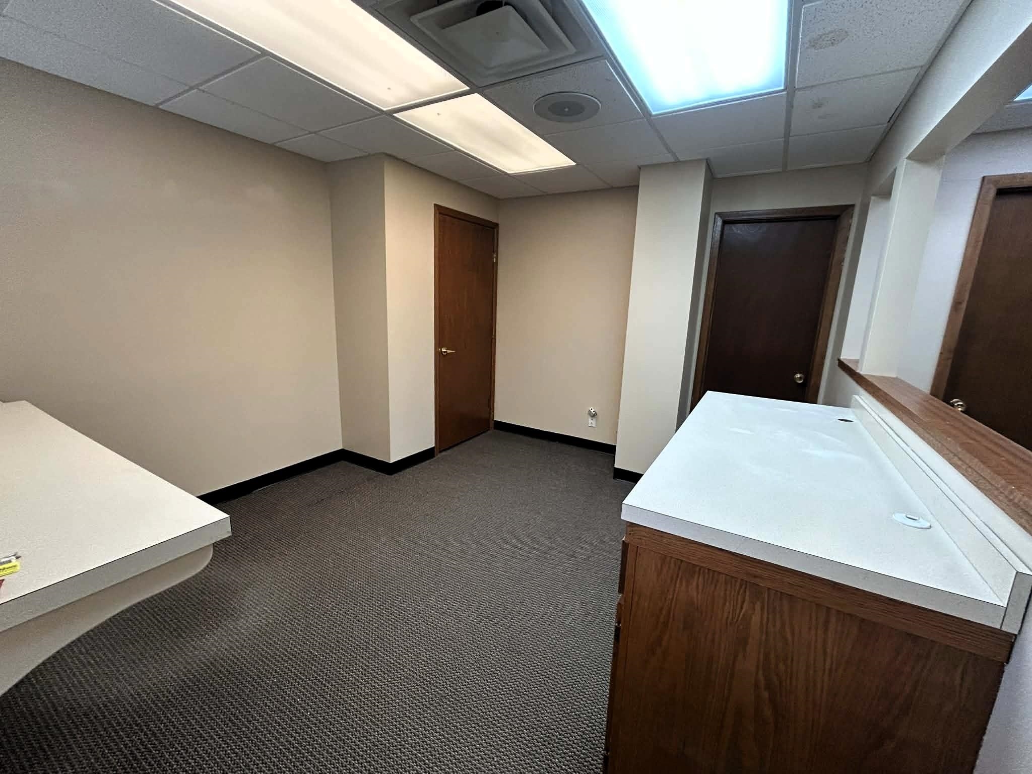 222 E 9th Avenue Winfield KS 67156