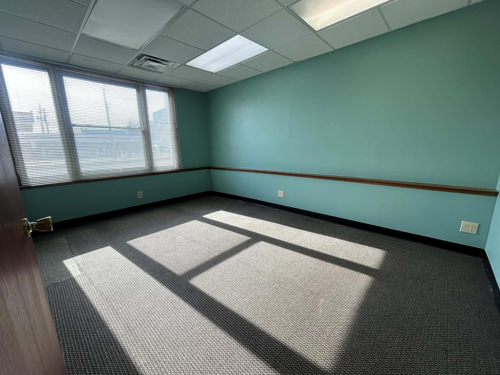 222 E 9th Avenue Winfield KS 67156