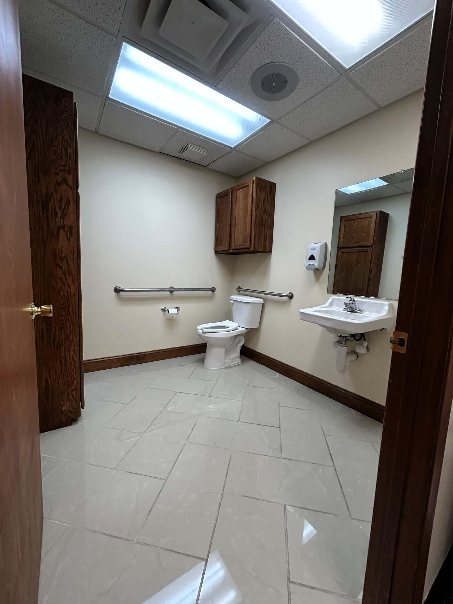 222 E 9th Avenue Winfield KS 67156