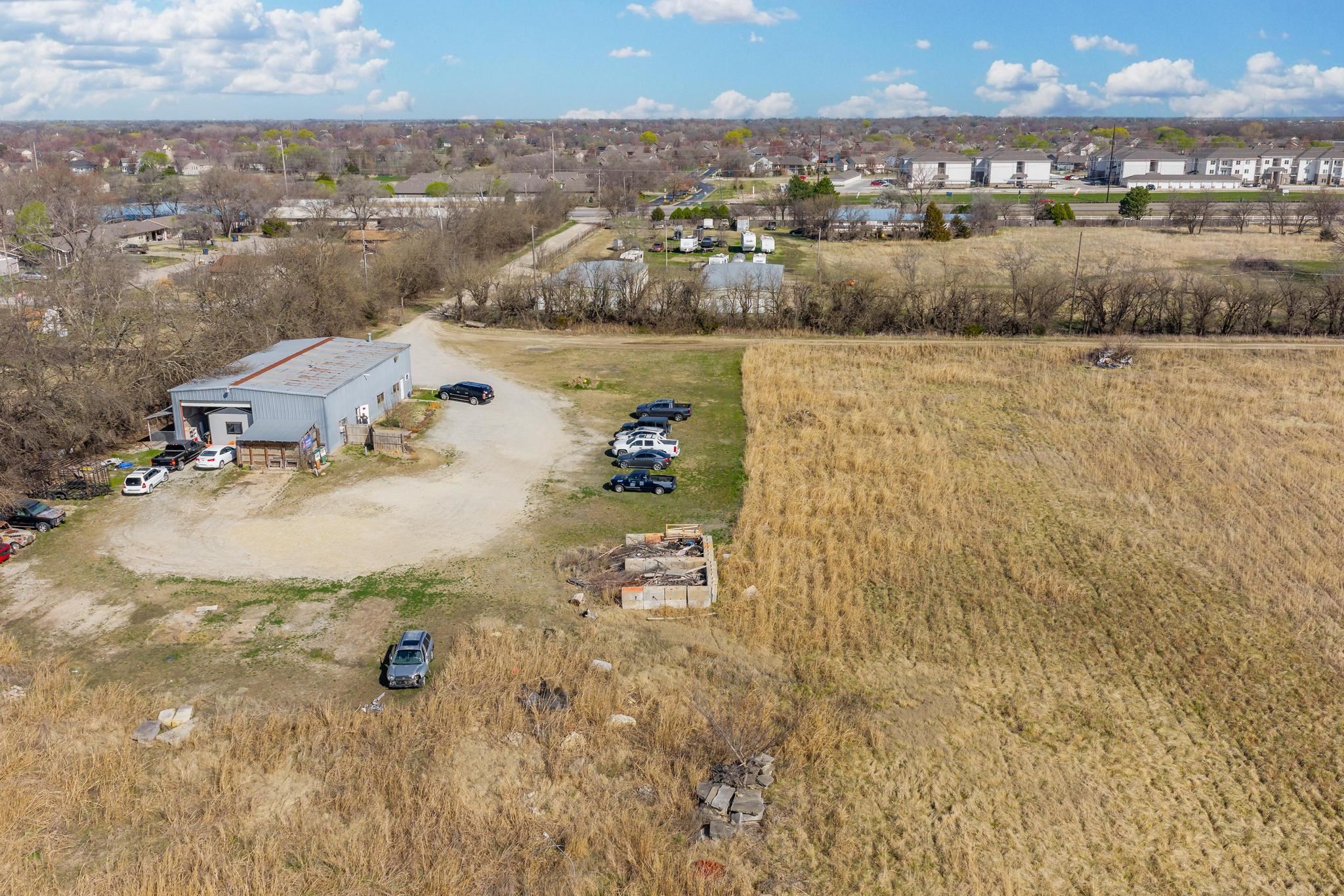809 W Highway Andover KS 67002