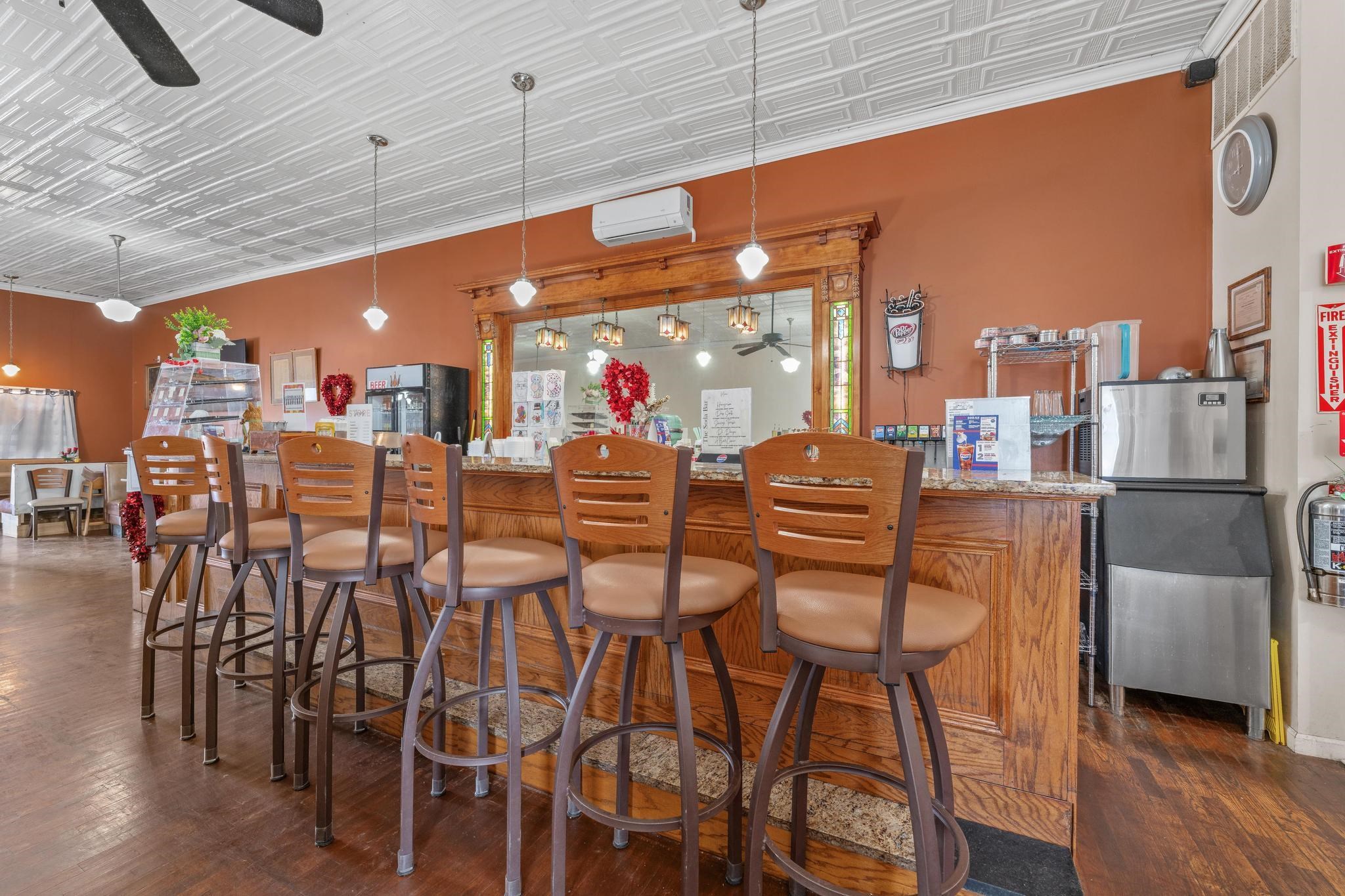 242 S Main Street Norwich KS 67118