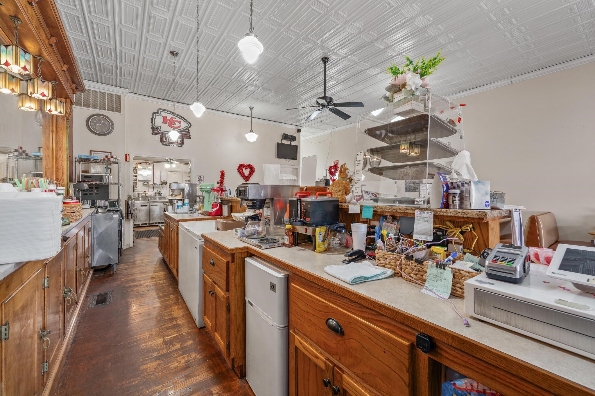 242 S Main Street Norwich KS 67118