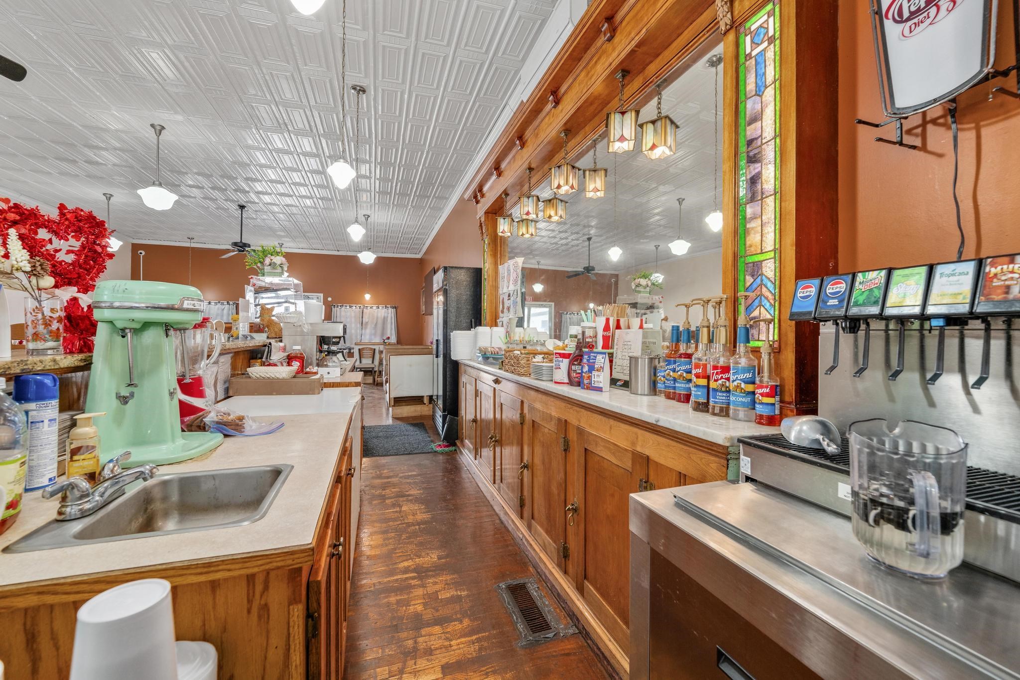 242 S Main Street Norwich KS 67118