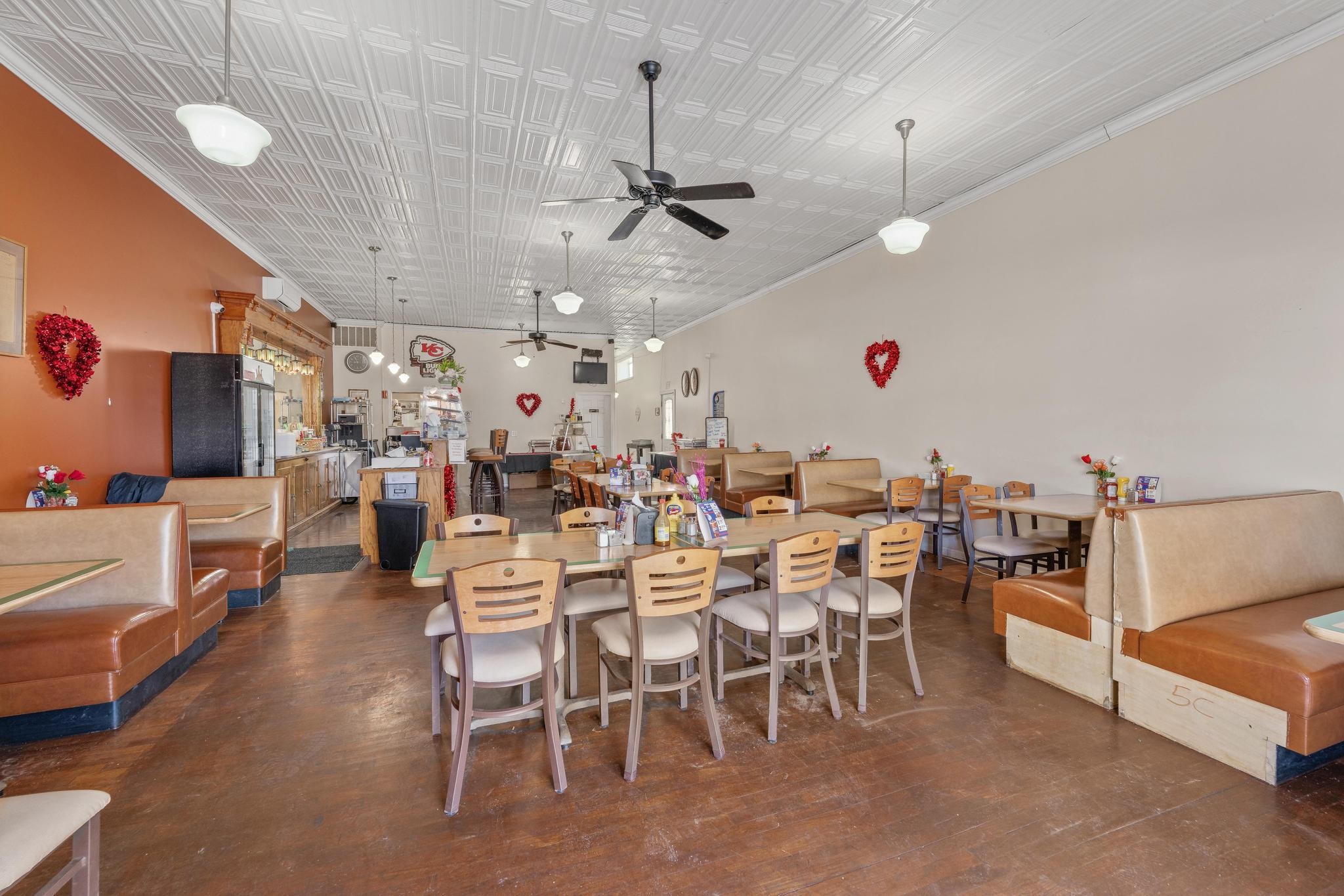 242 S Main Street Norwich KS 67118