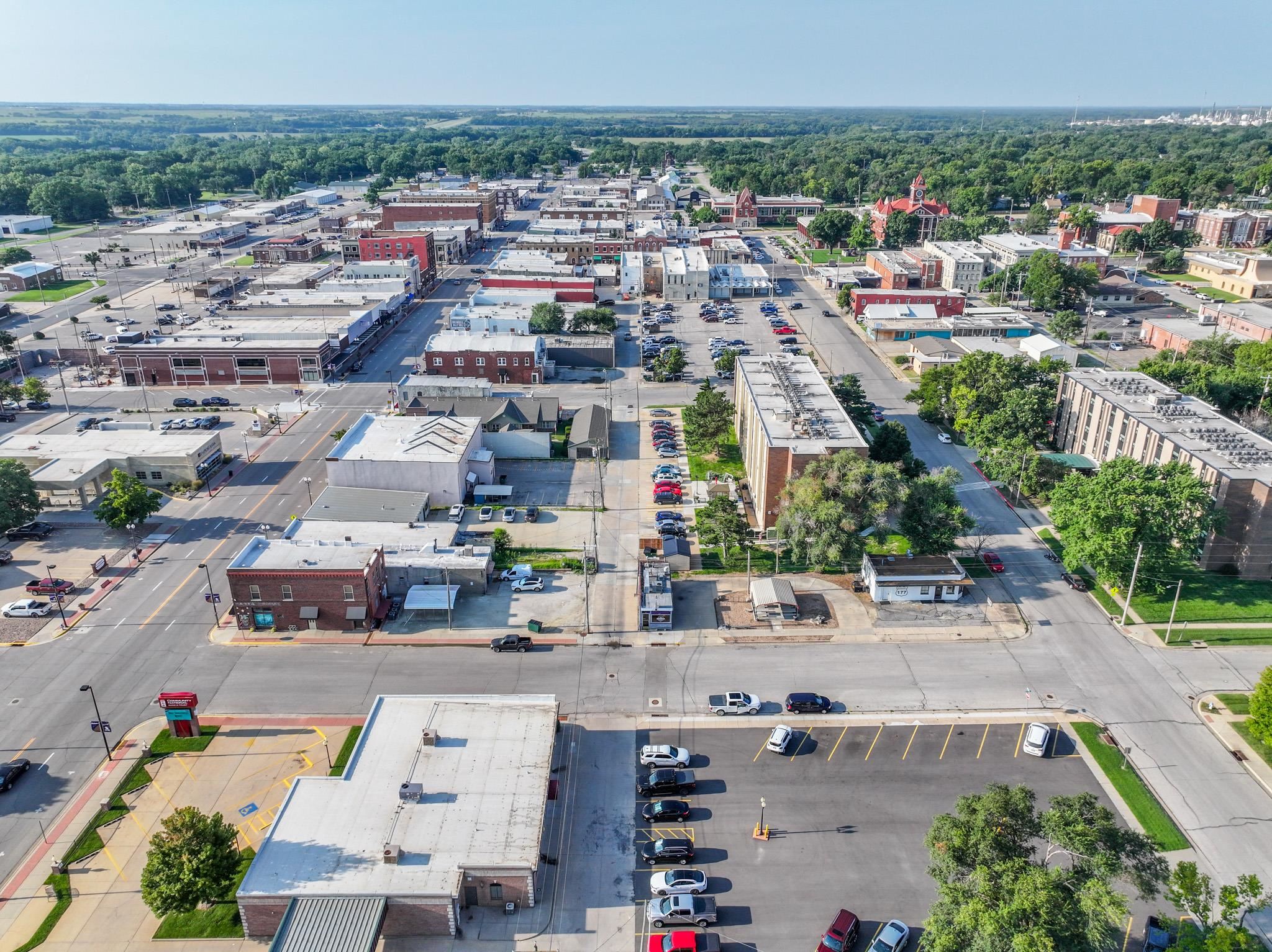 117 W 2nd Avenue El Dorado KS 67042