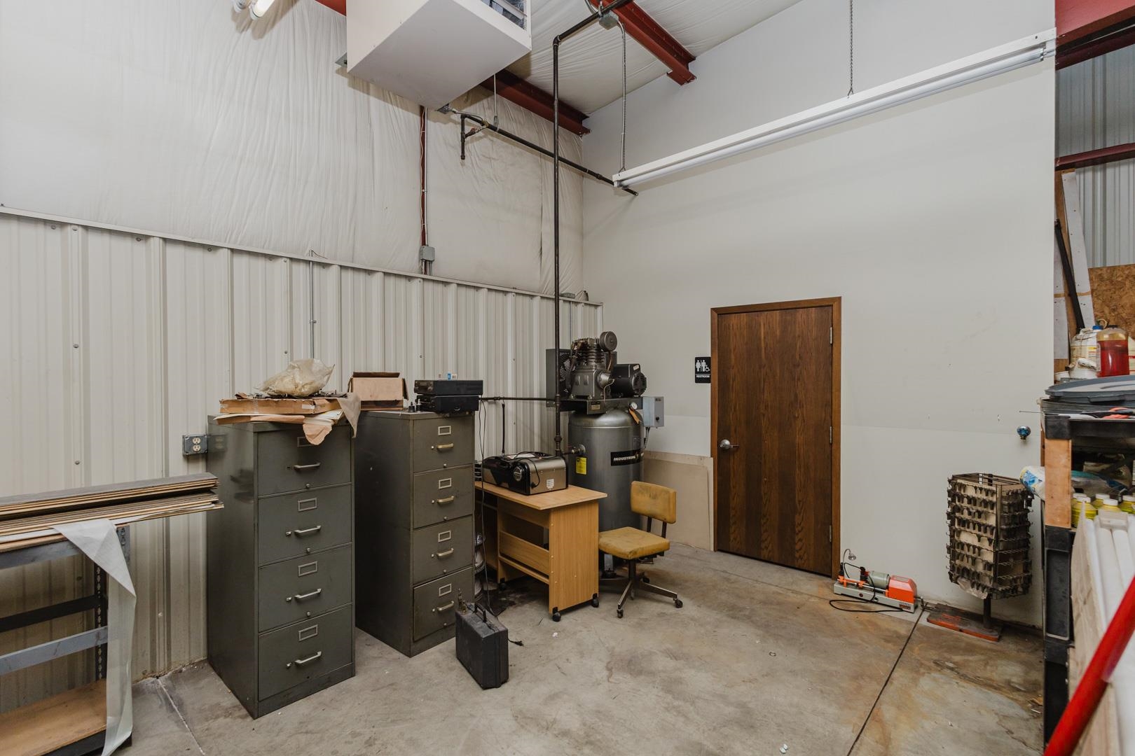 2555 N Market St & Additional Lots Wichita KS 67219
