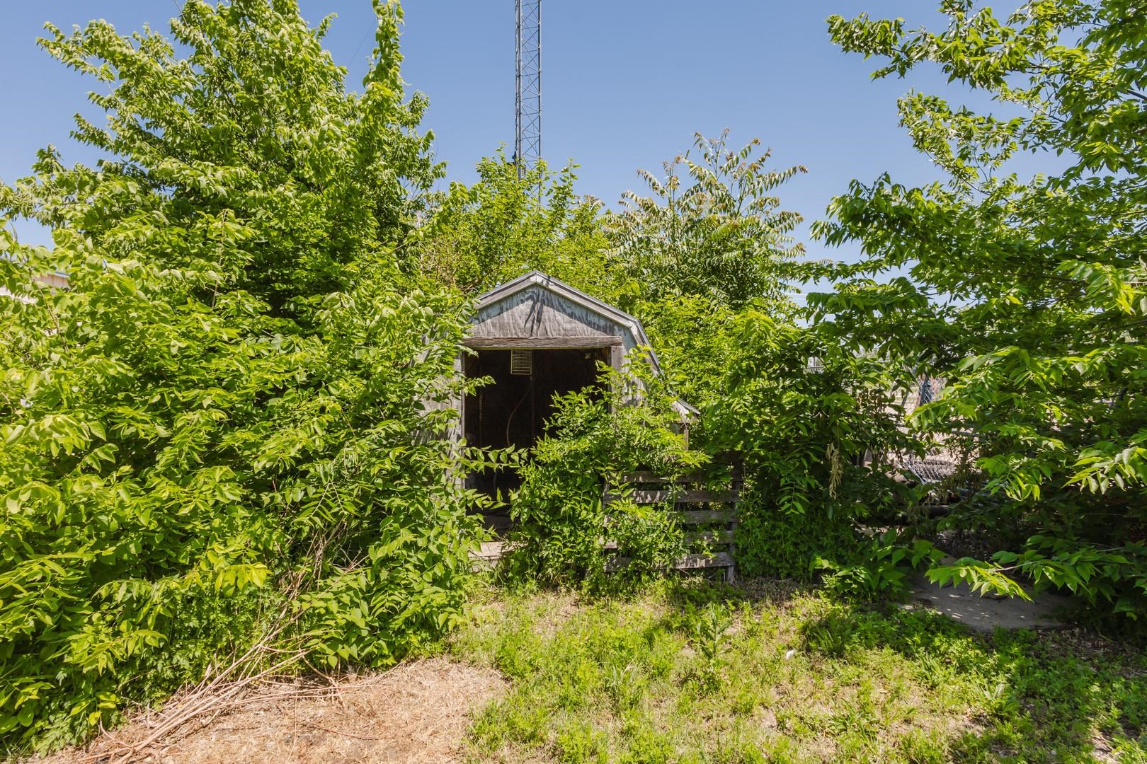 2555 N Market St & Additional Lots Wichita KS 67219
