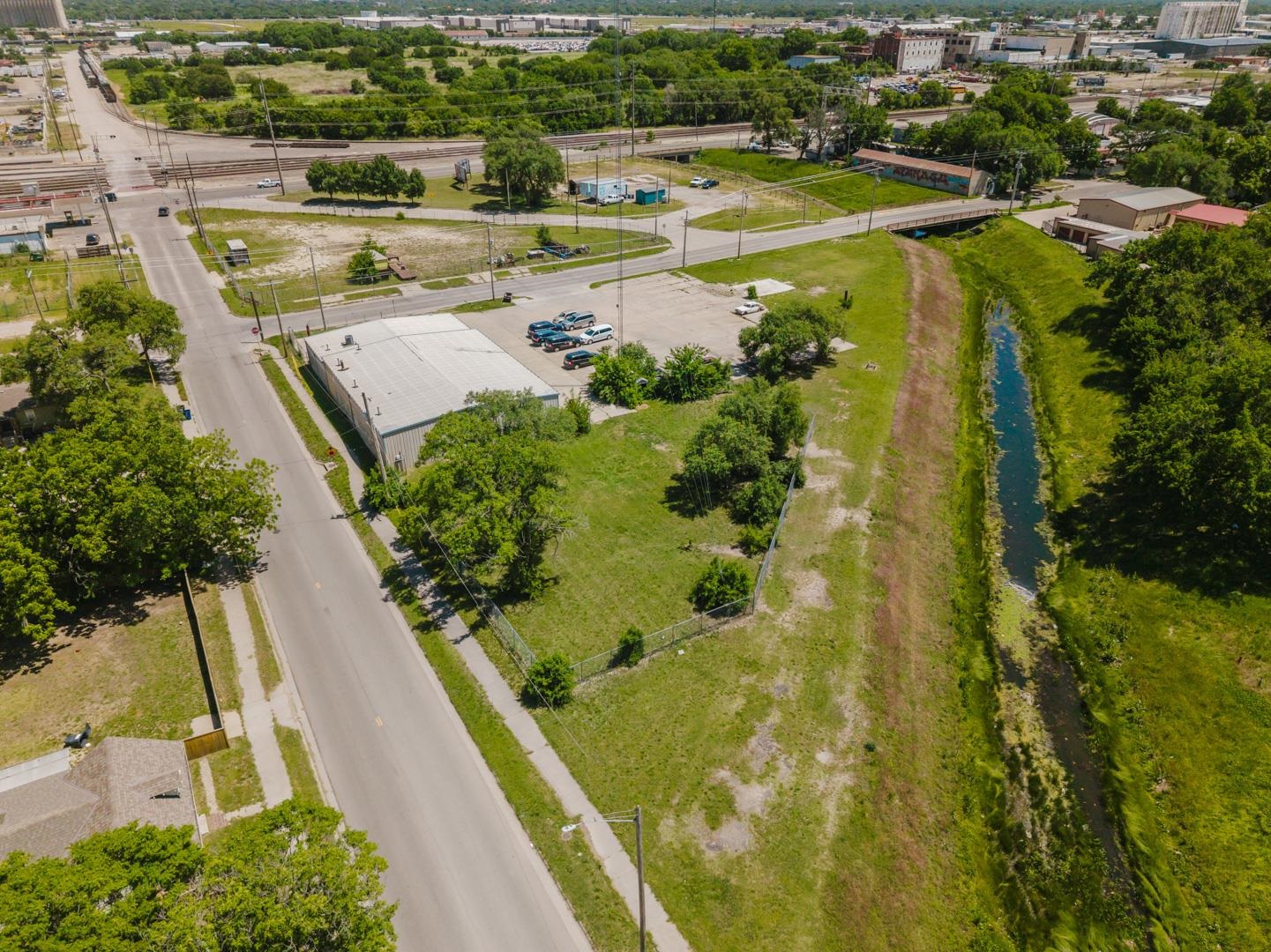 2555 N Market St & Additional Lots Wichita KS 67219