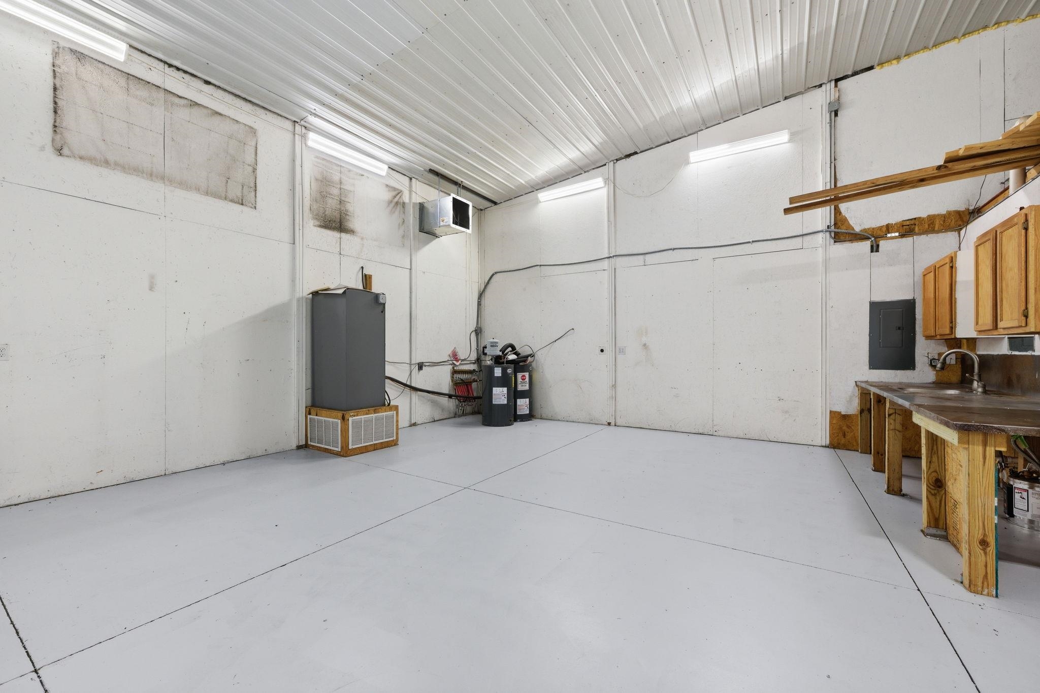 839 E Commercial Street Clearwater KS 67026