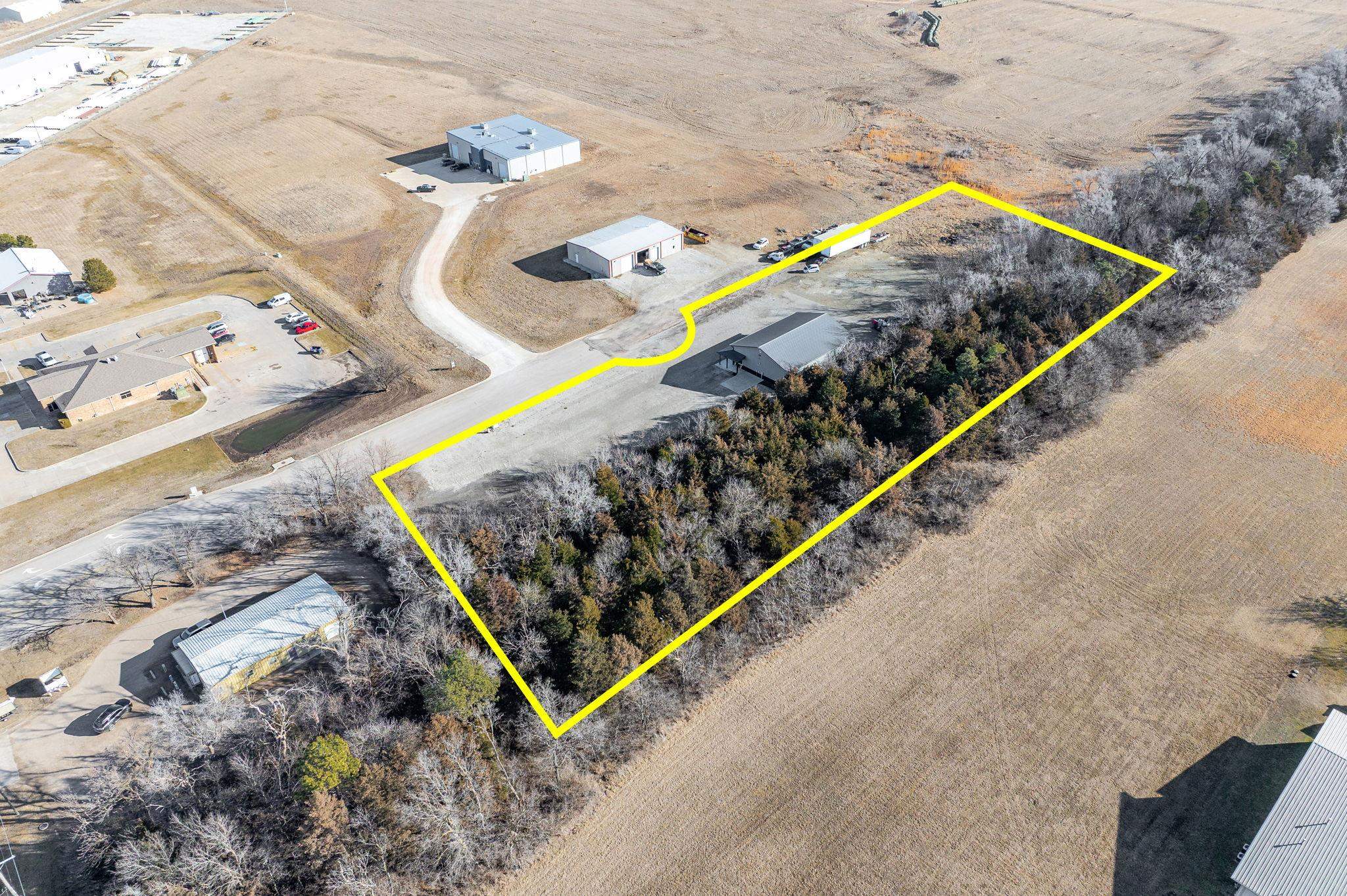 839 E Commercial Street Clearwater KS 67026