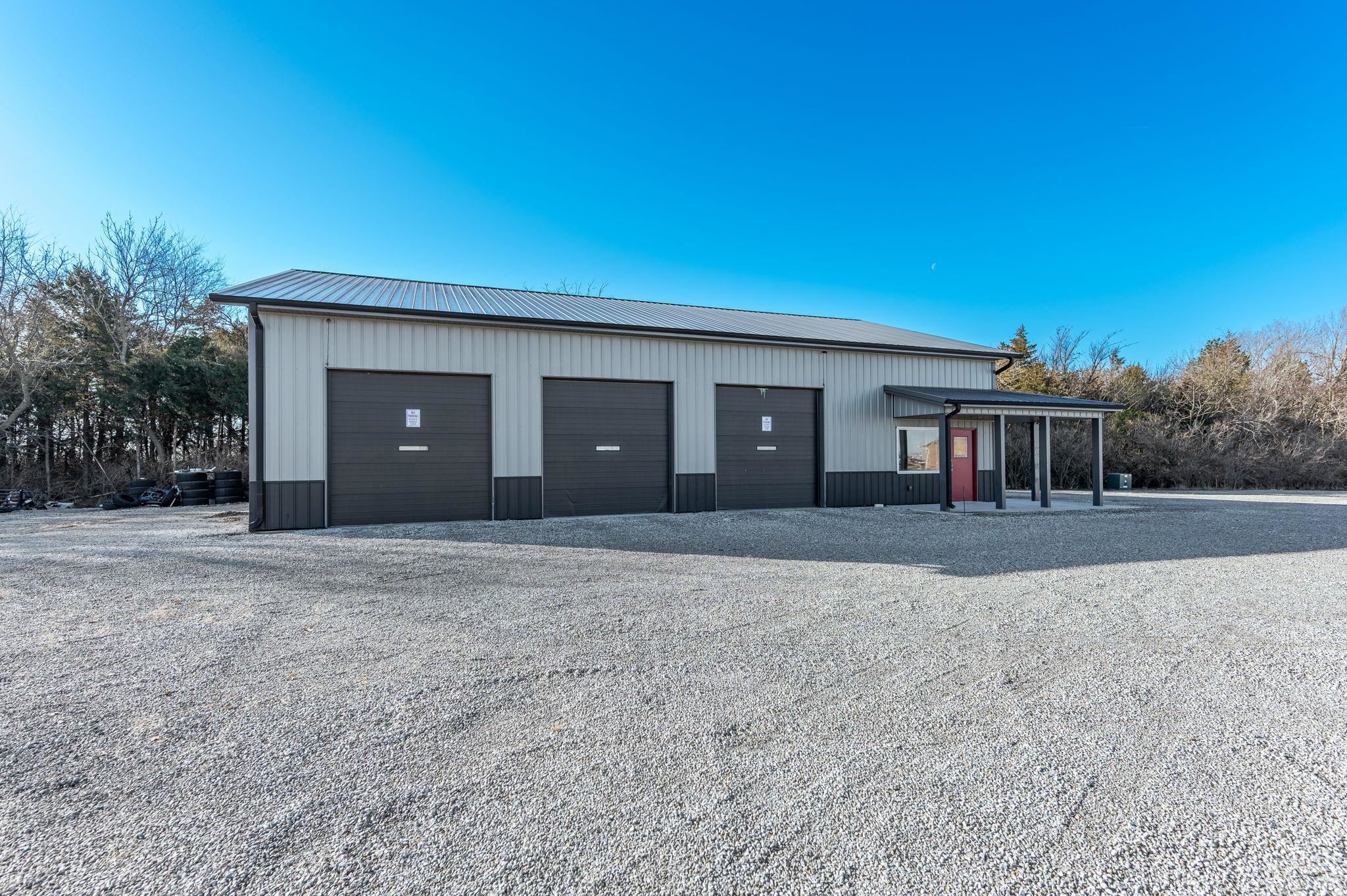839 E Commercial Street Clearwater KS 67026