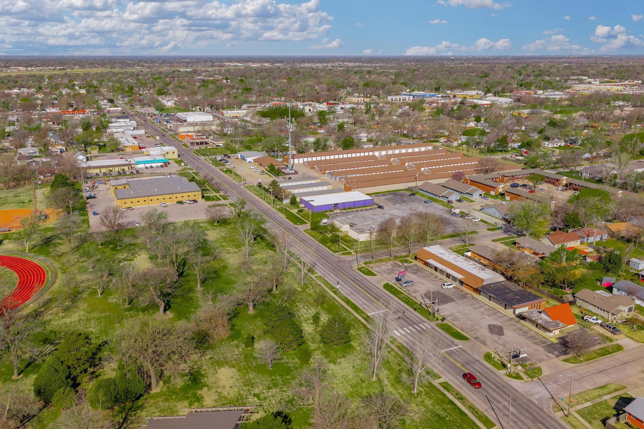 3312 W Douglas Wichita KS 67206