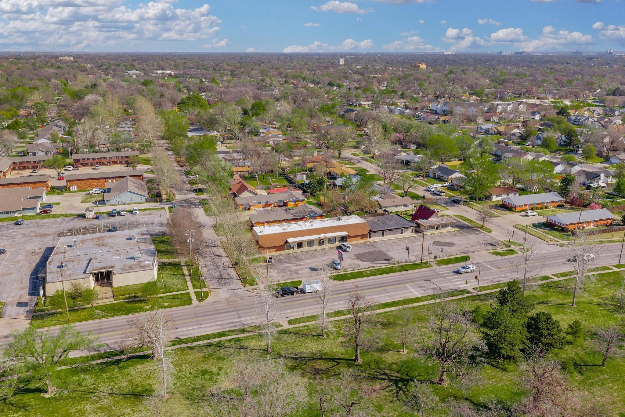 3312 W Douglas Wichita KS 67206