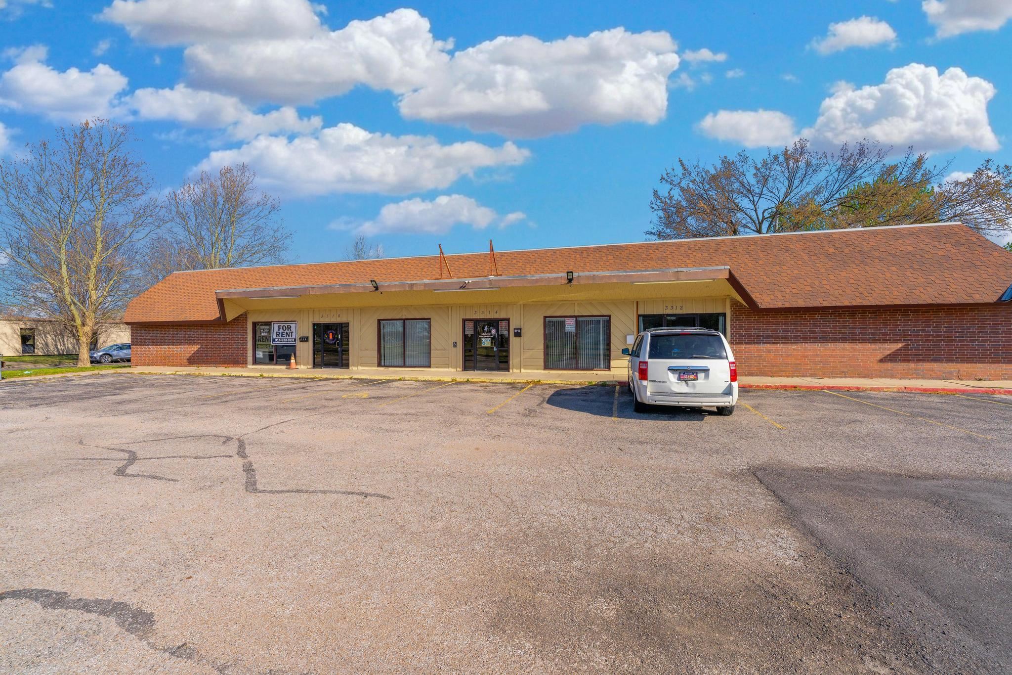 3312 W Douglas Wichita KS 67206