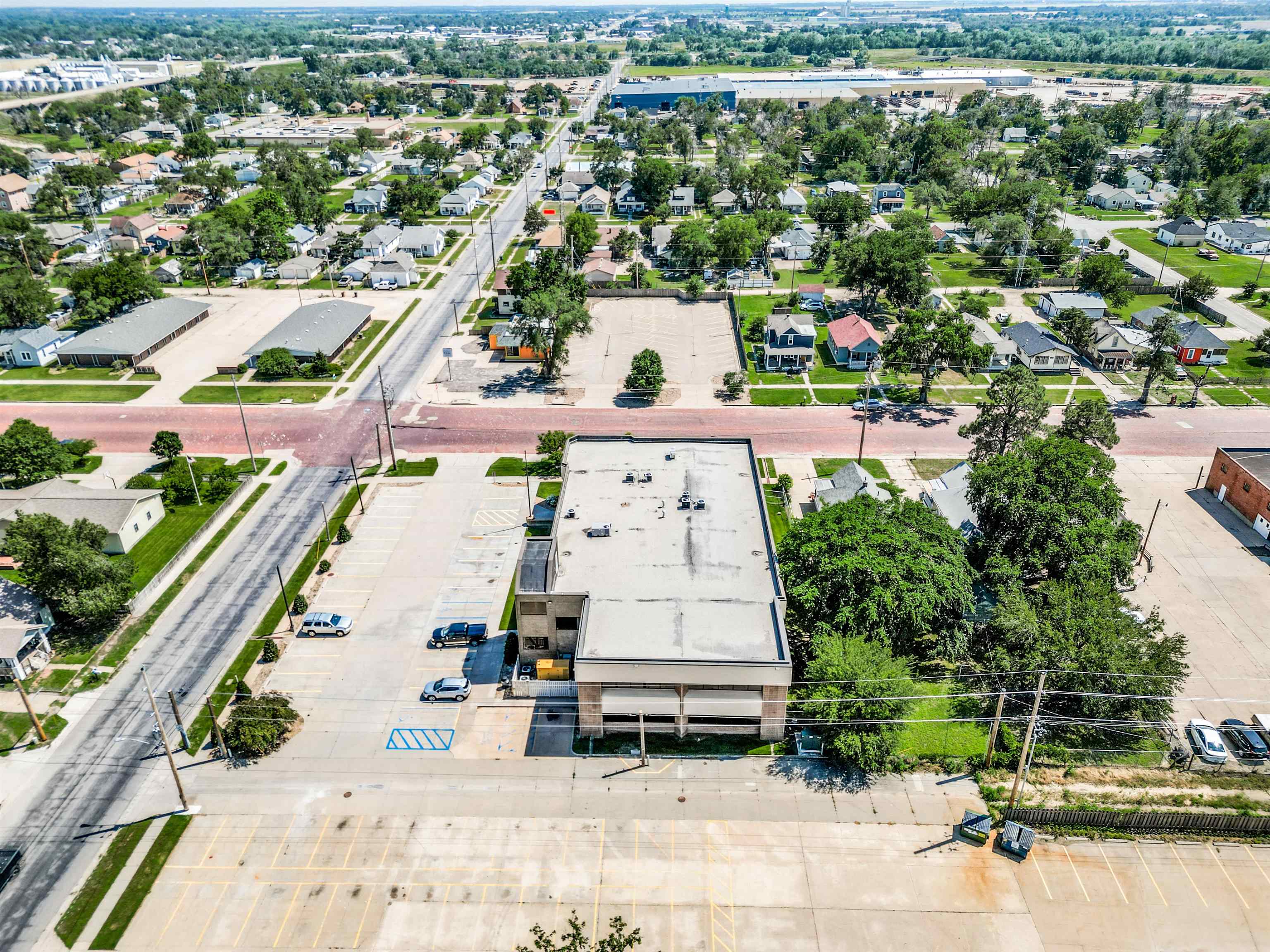500 W 1st Avenue Hutchinson KS 67501