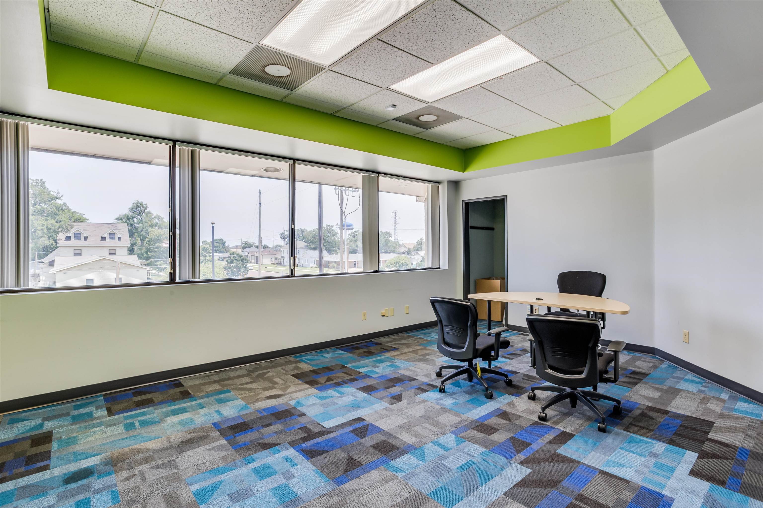 500 W 1st Avenue Hutchinson KS 67501